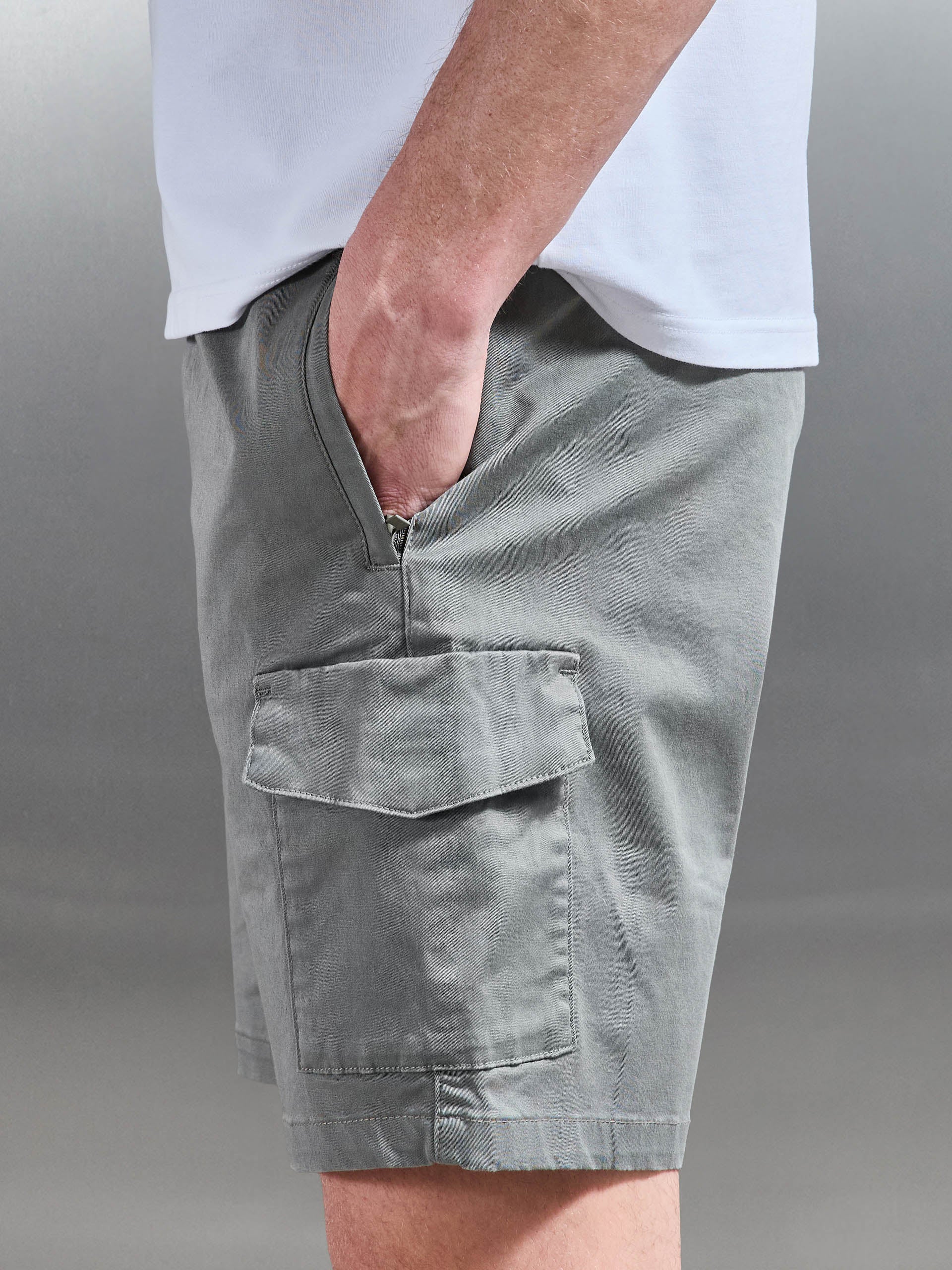 Tailored Drawstring Cargo Short in Olive - Image 4
