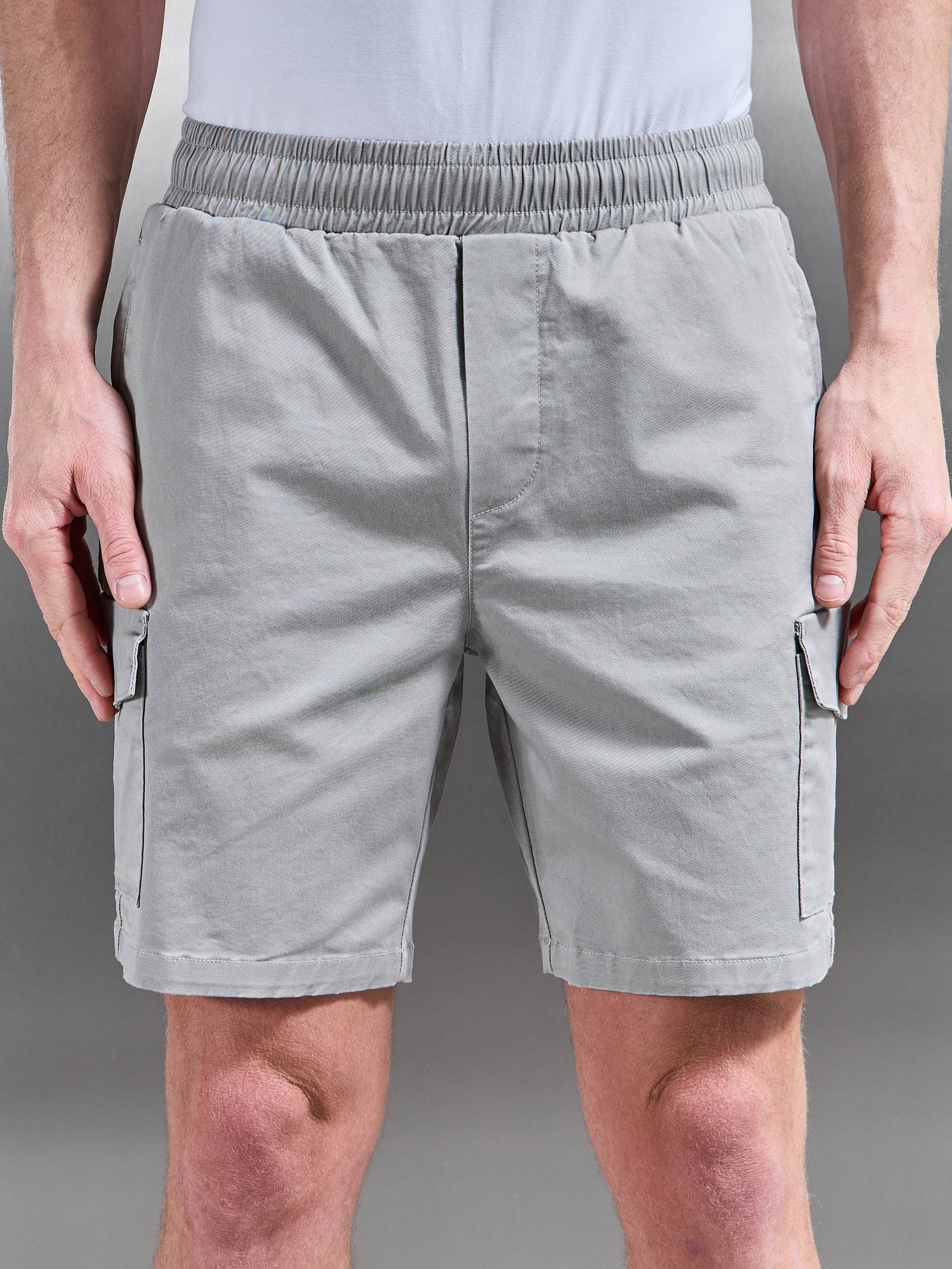 Tailored Drawstring Cargo Short in Stone - Image 4