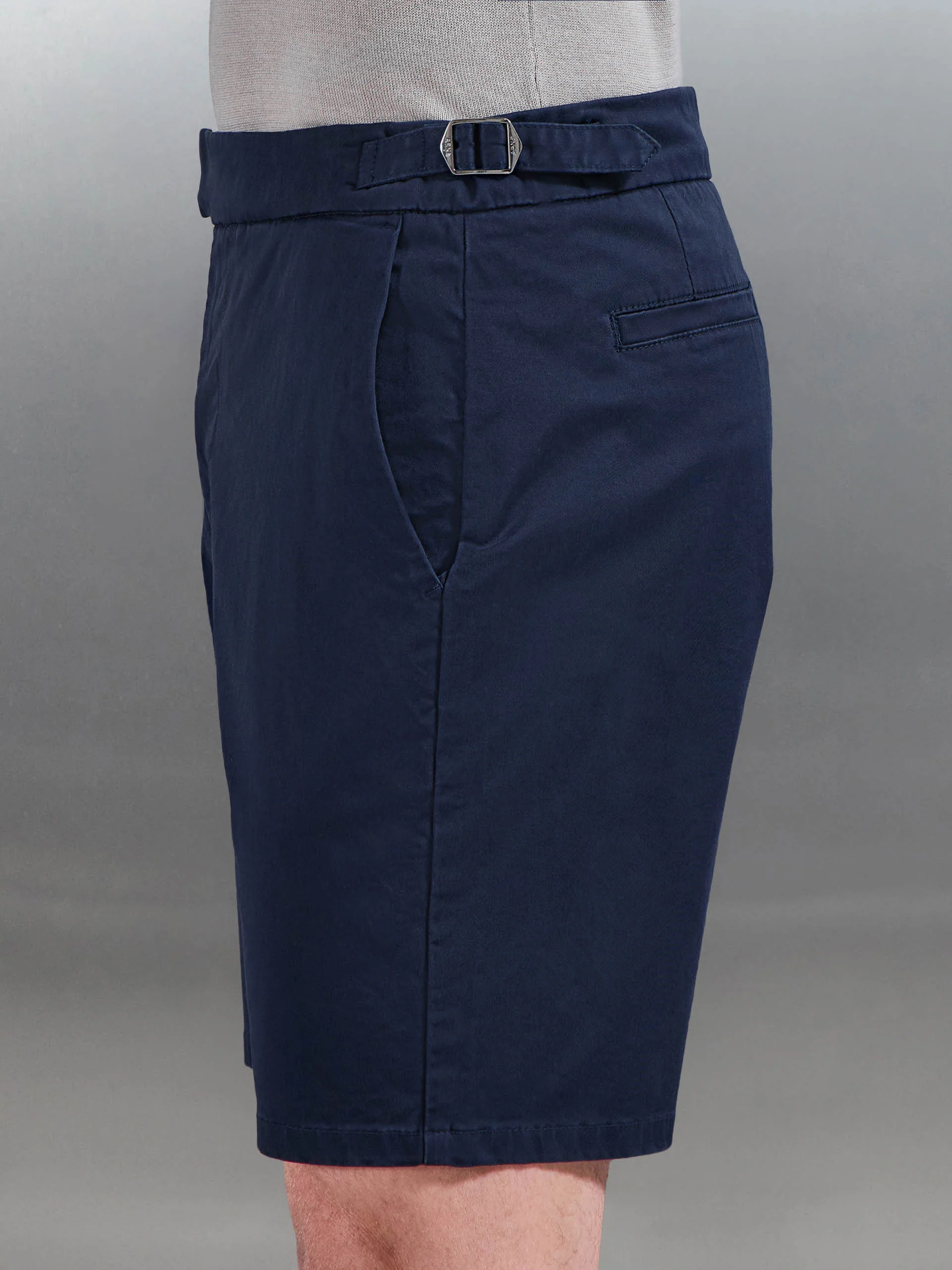 Tailored Side Adjuster Chino Short in Navy - Image 7