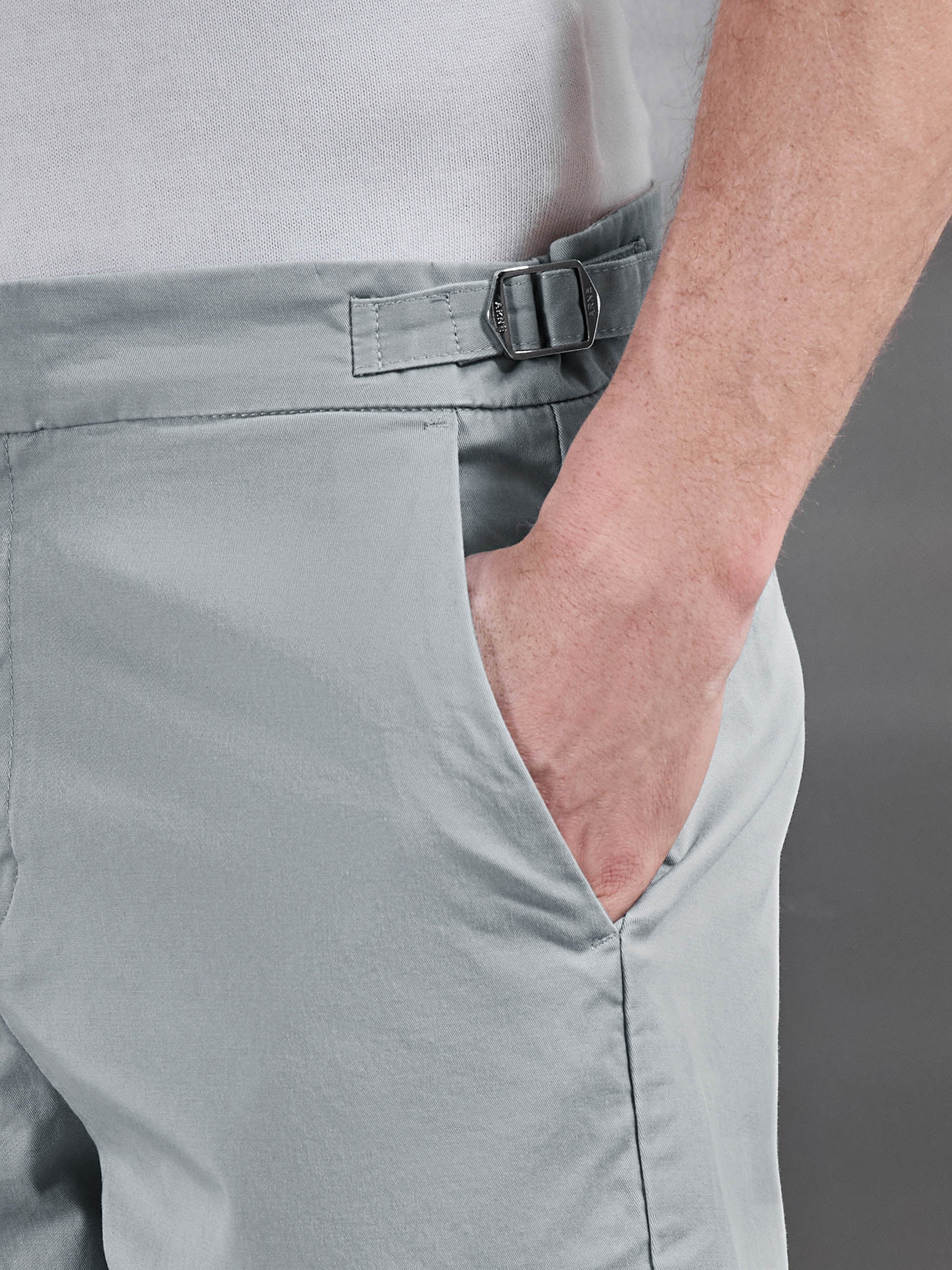 Tailored Side Adjuster Chino Short in Stone - Image 4