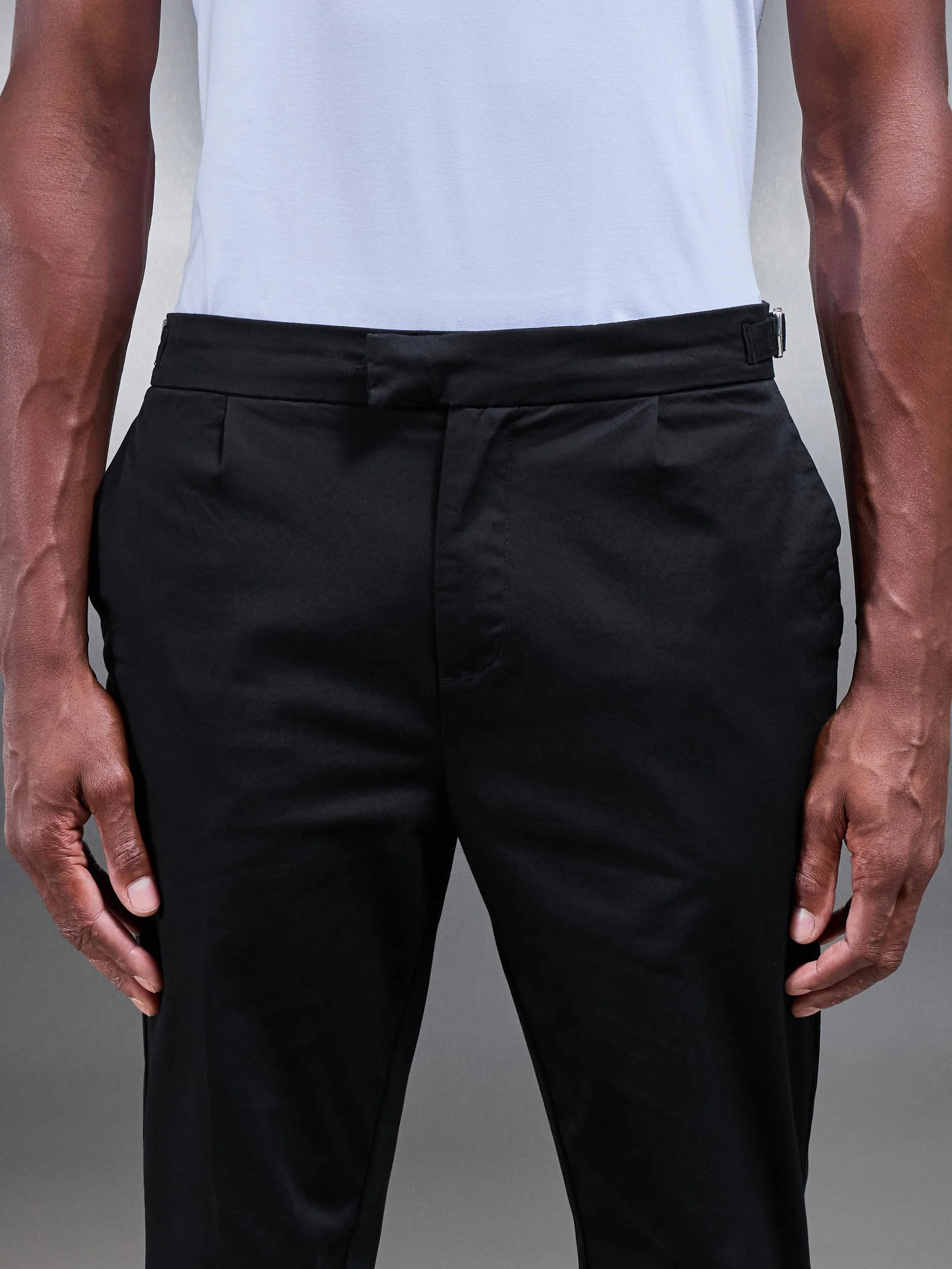 Tailored Side Adjuster Chino Trouser in Black - Image 4