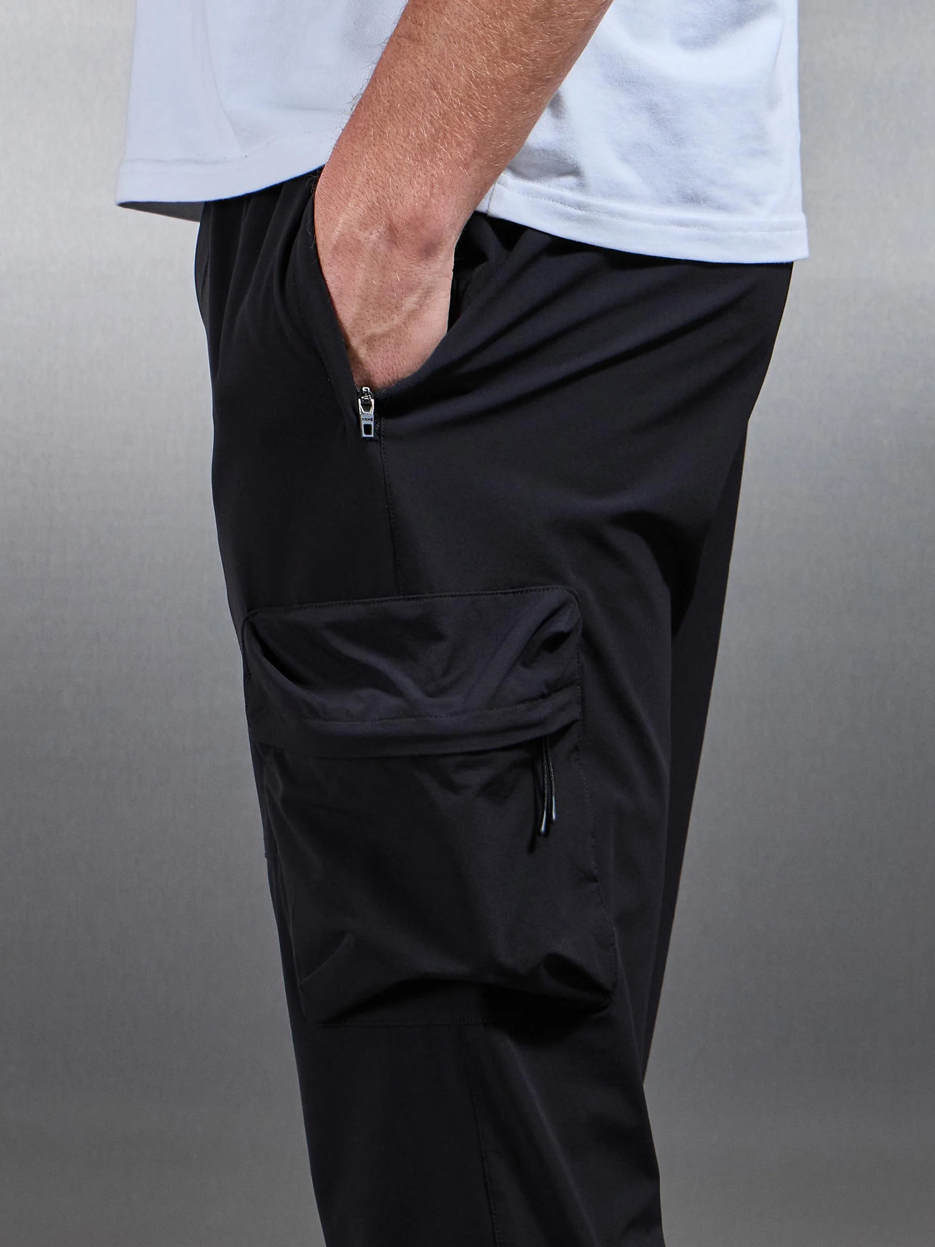 Technical 3D Cargo Pant in Black - Image 4