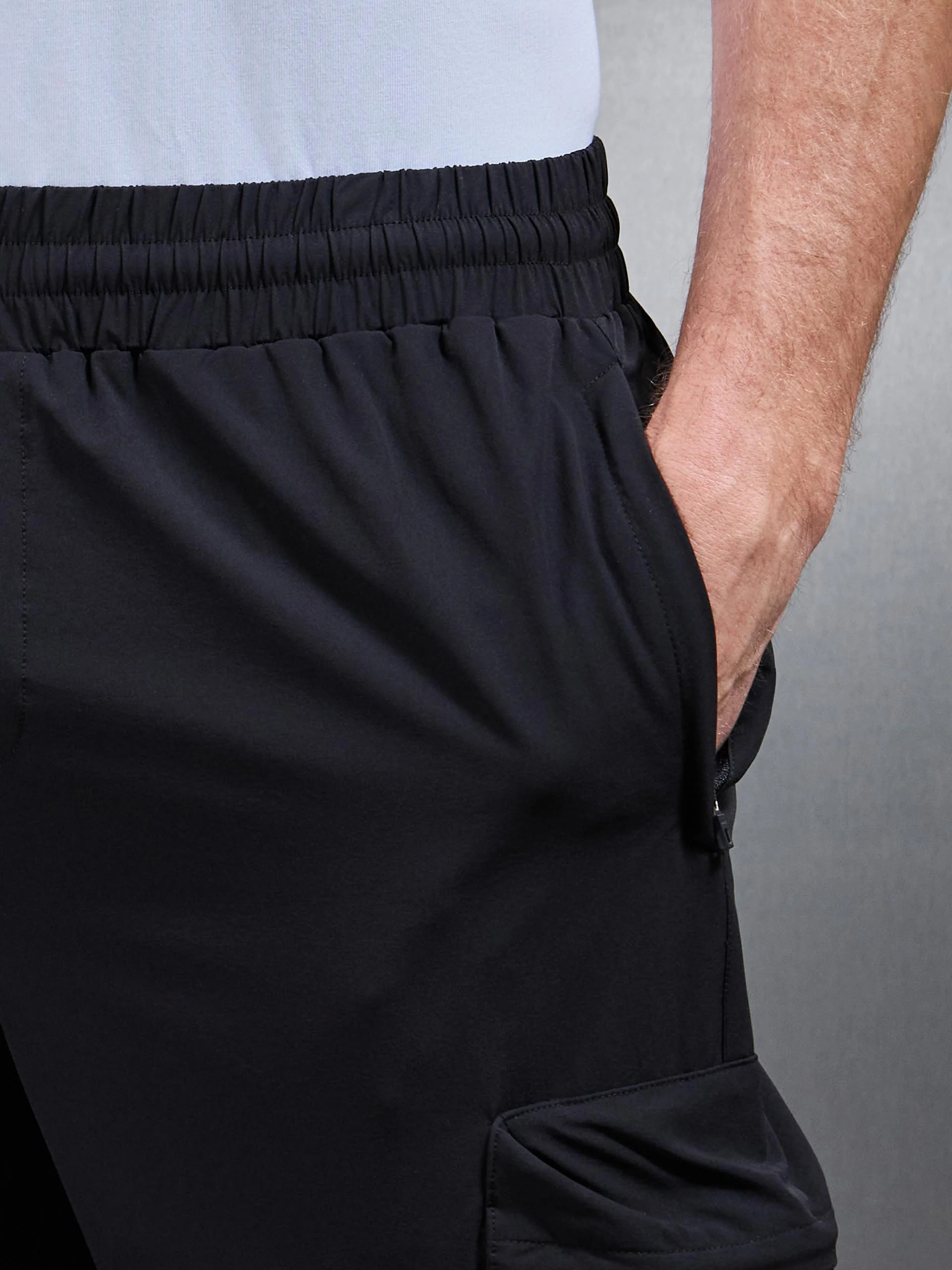 Technical 3D Cargo Pant in Black - Image 5