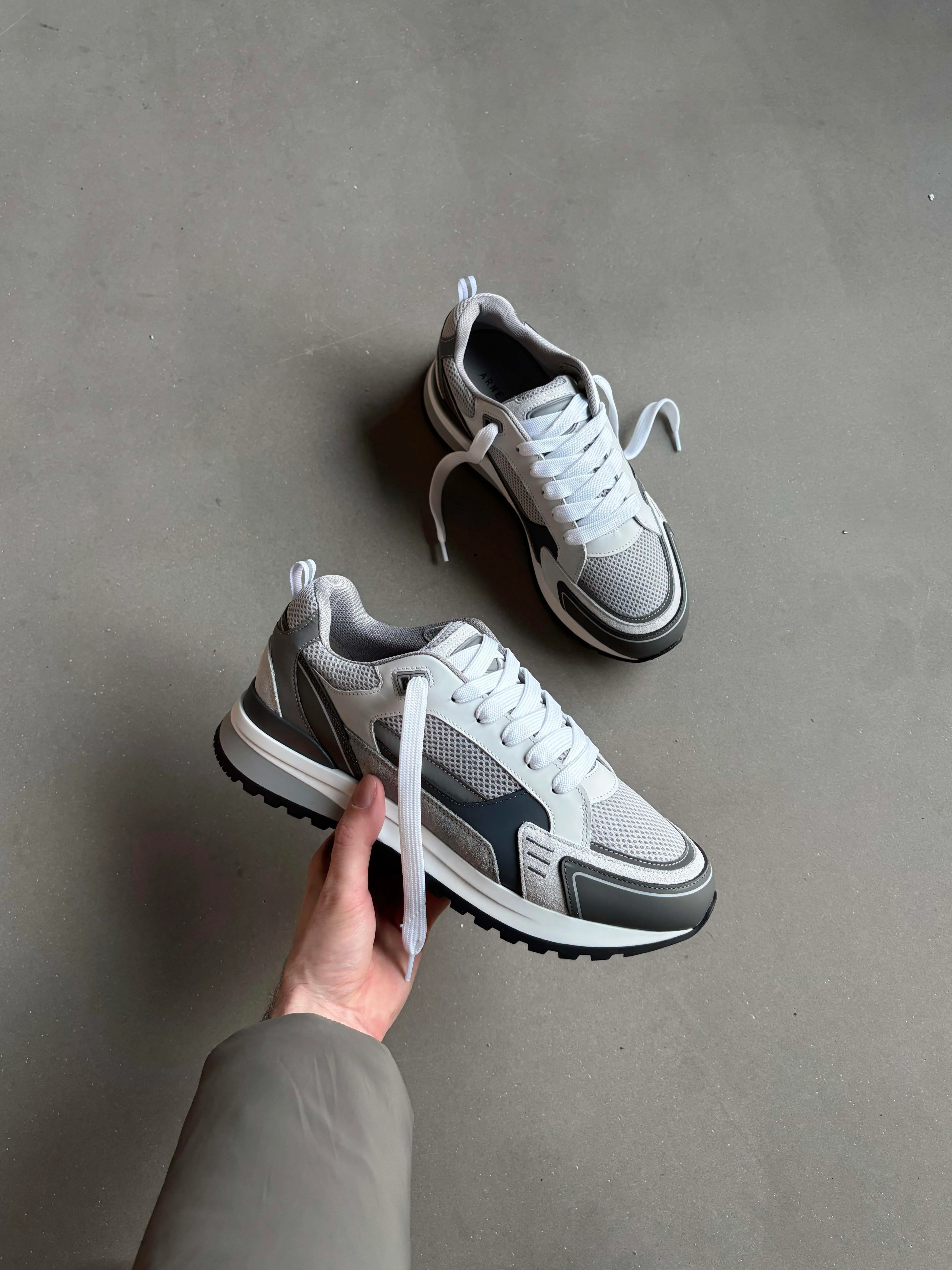 Technical Racer in Ocean Grey - Image 6