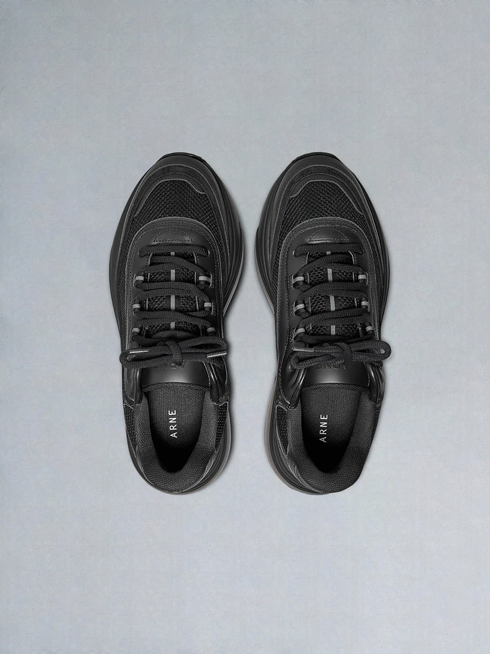Technical Runner 2.0 in Triple Black - Image 5