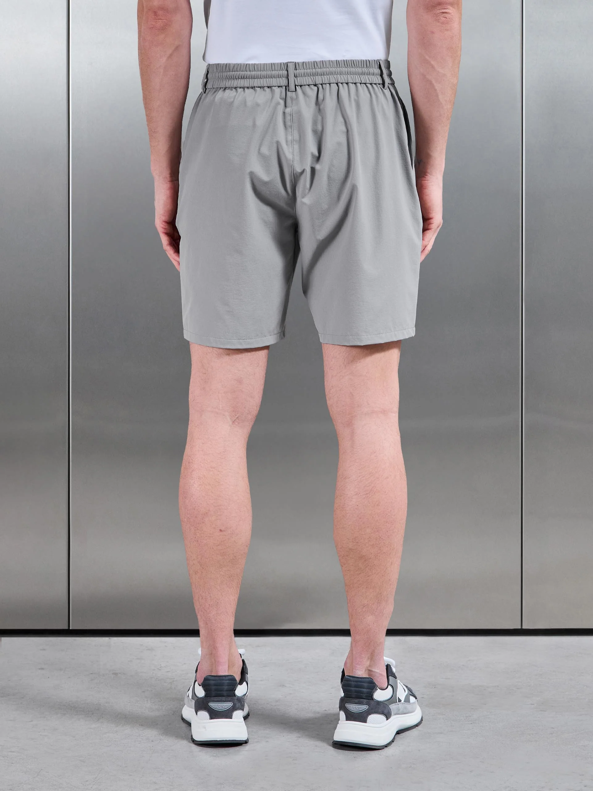 Technical Stretch Chino Short in Mid Grey - Image 3