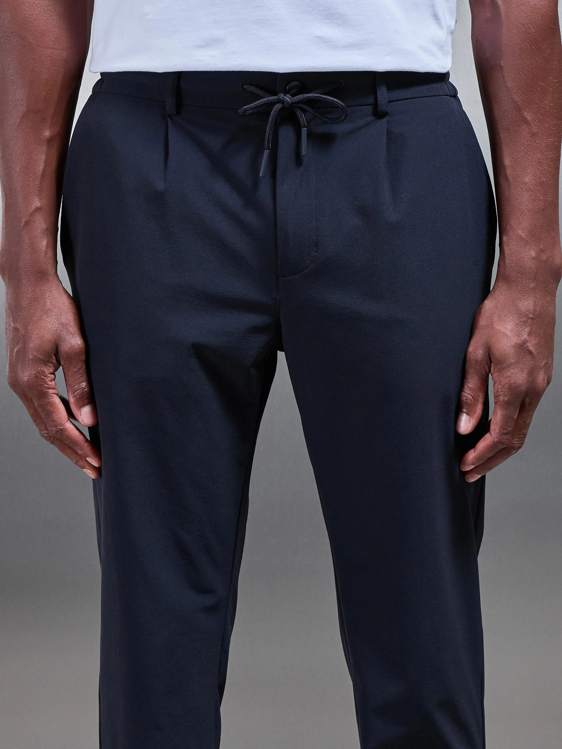 Technical Stretch Chino Trouser in Navy - Image 4