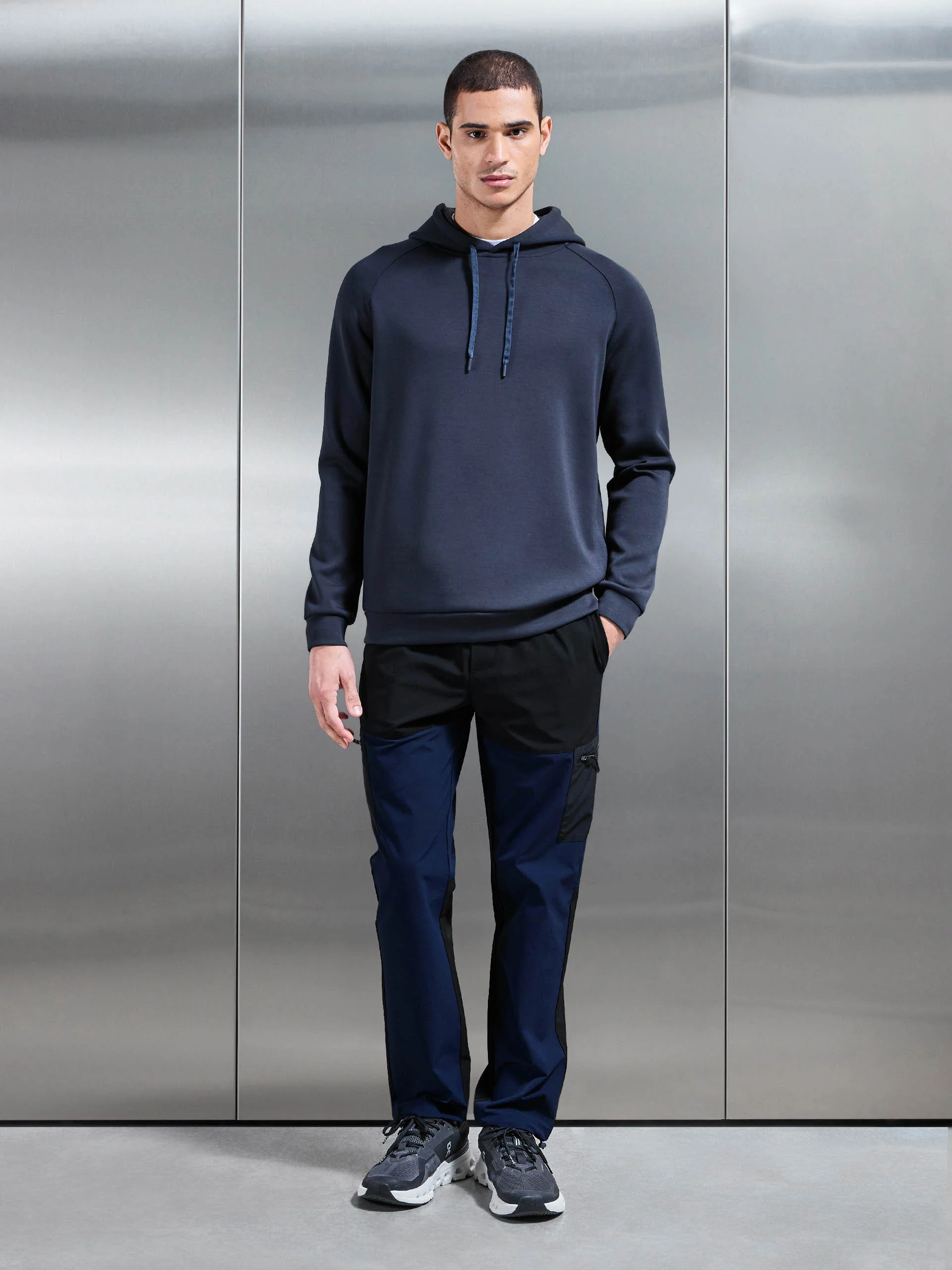 Trail Colour Block Cargo Pant in Navy - Image 4