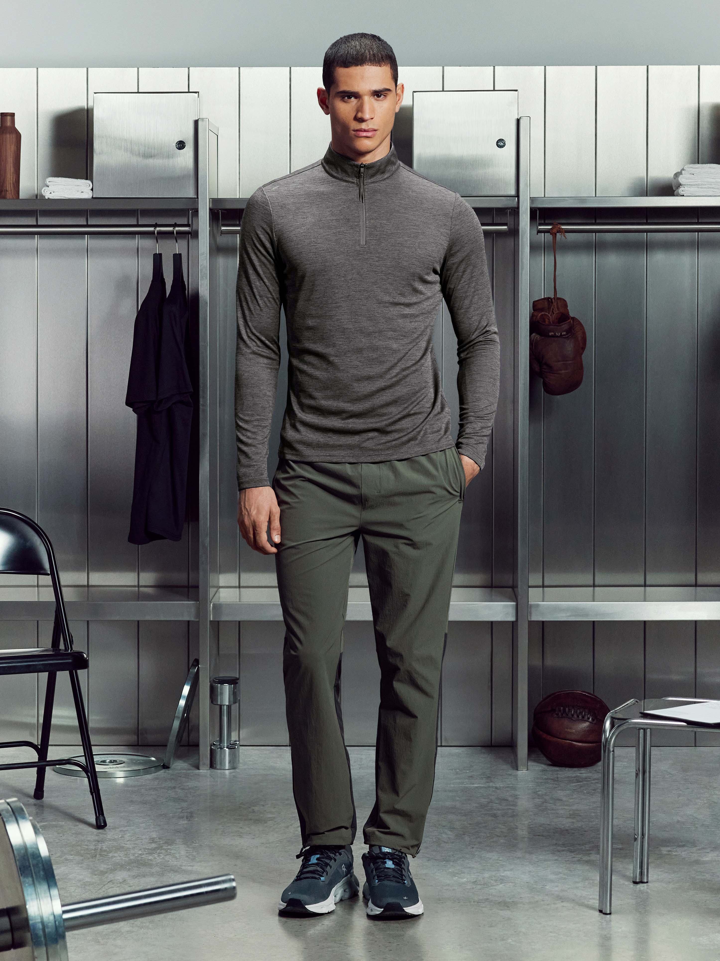 Trail Half Zip in Charcoal - Image 2