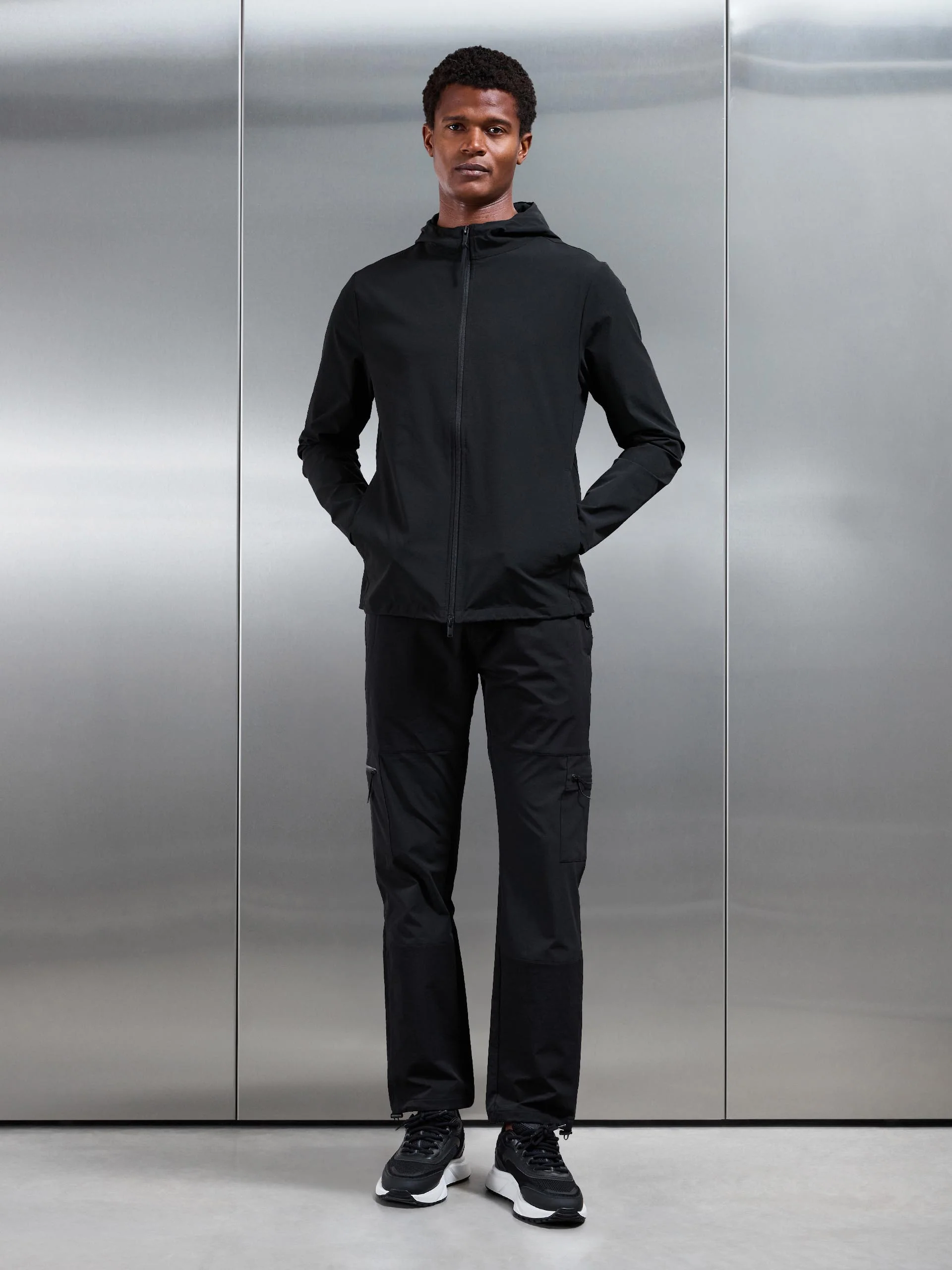 Trail Pant in Black - Image 3