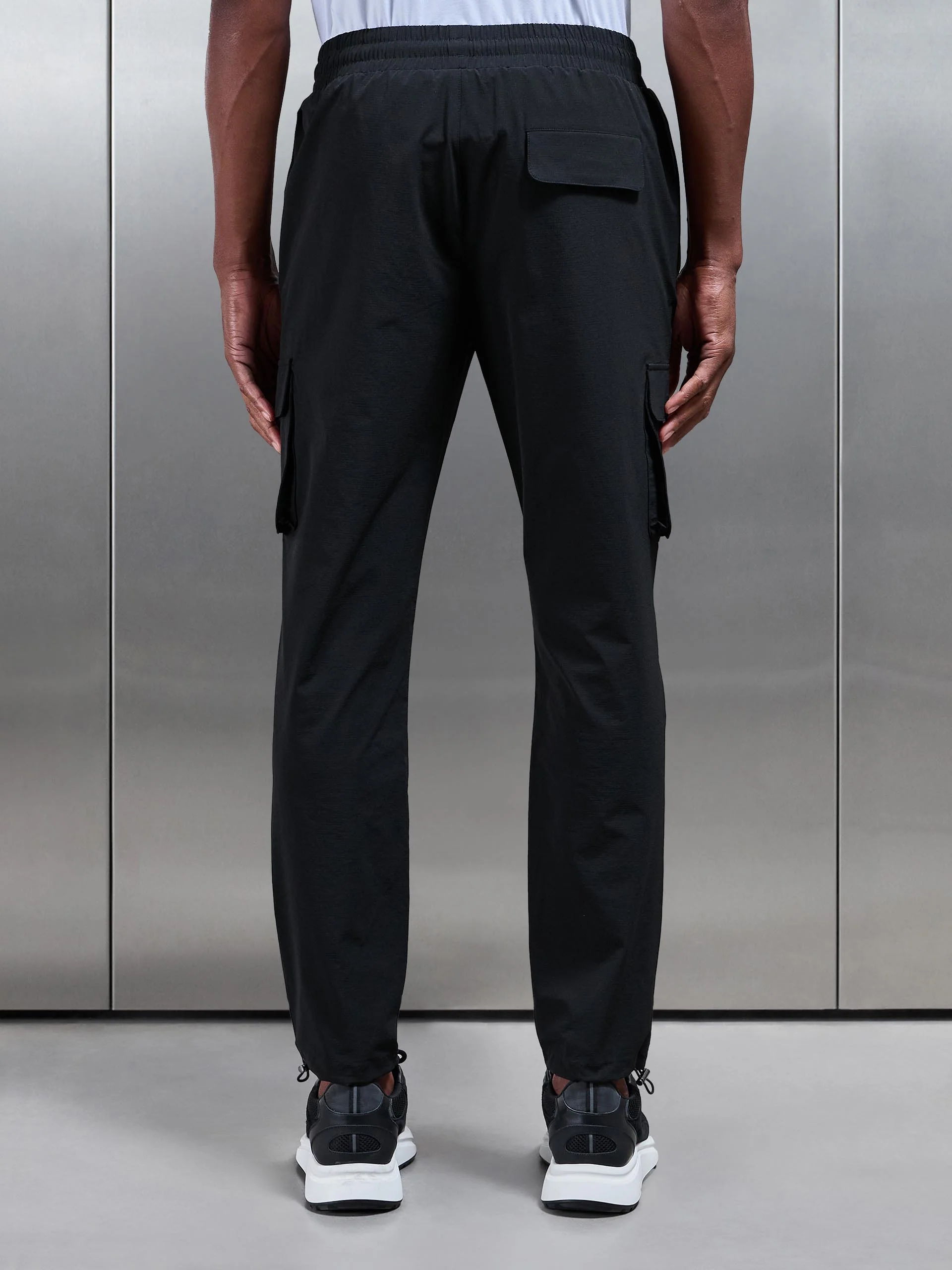 Utility Cargo Pant in Black - Image 4