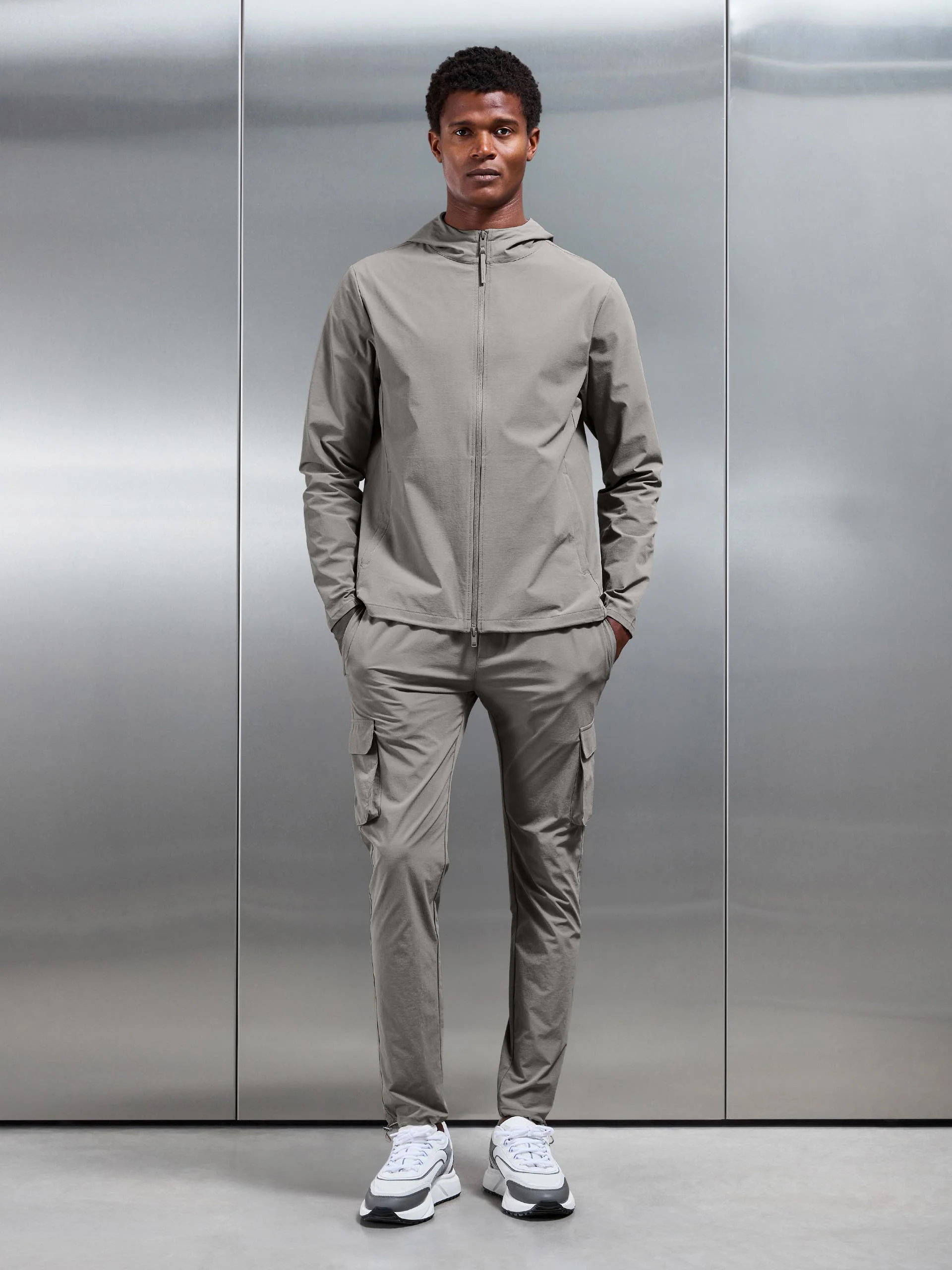 Utility Cargo Pant in Olive - Image 3