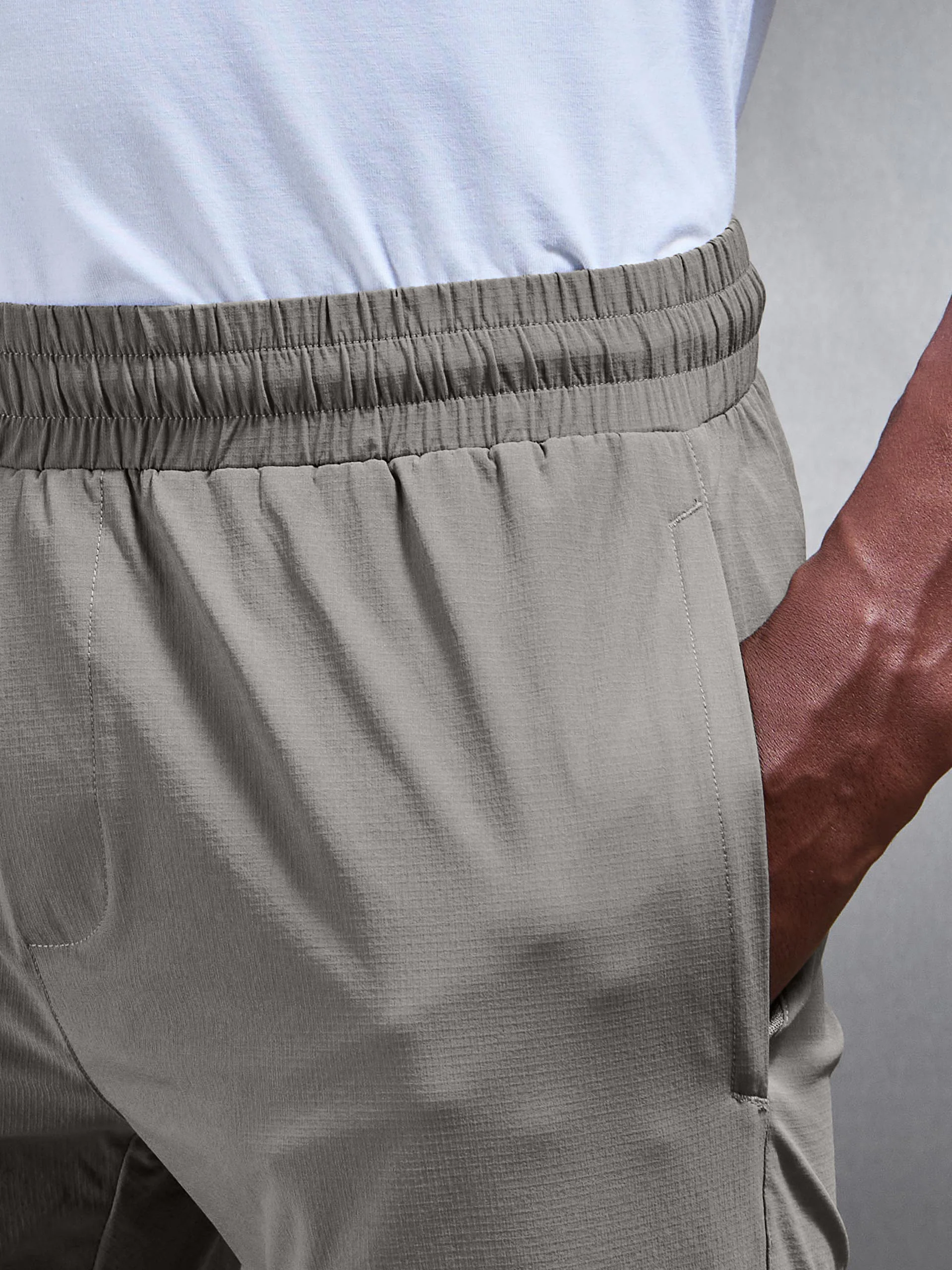Utility Cargo Pant in Olive - Image 5