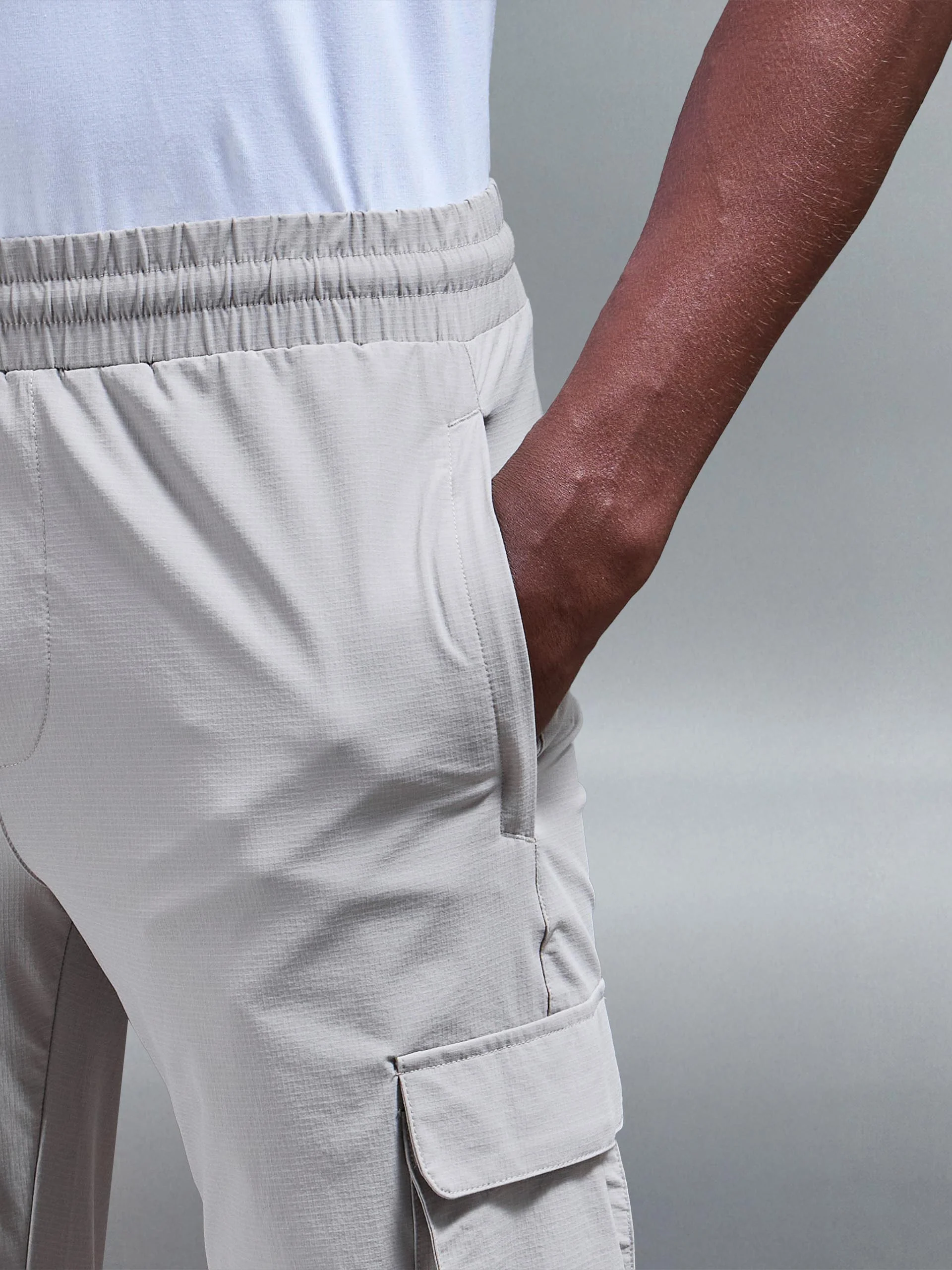Utility Cargo Pant in Stone - Image 4