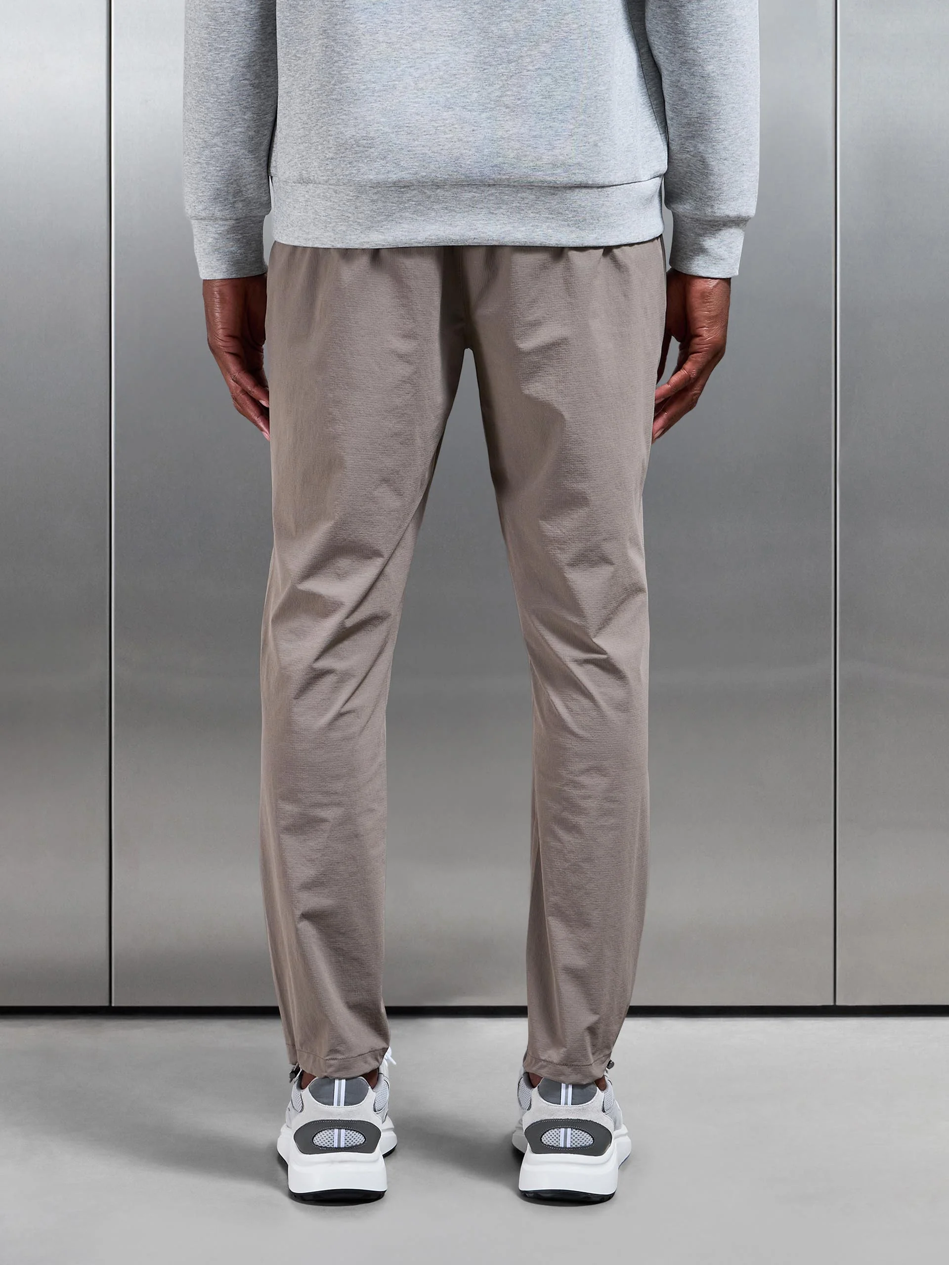 Utility Trackpant in Olive - Image 4