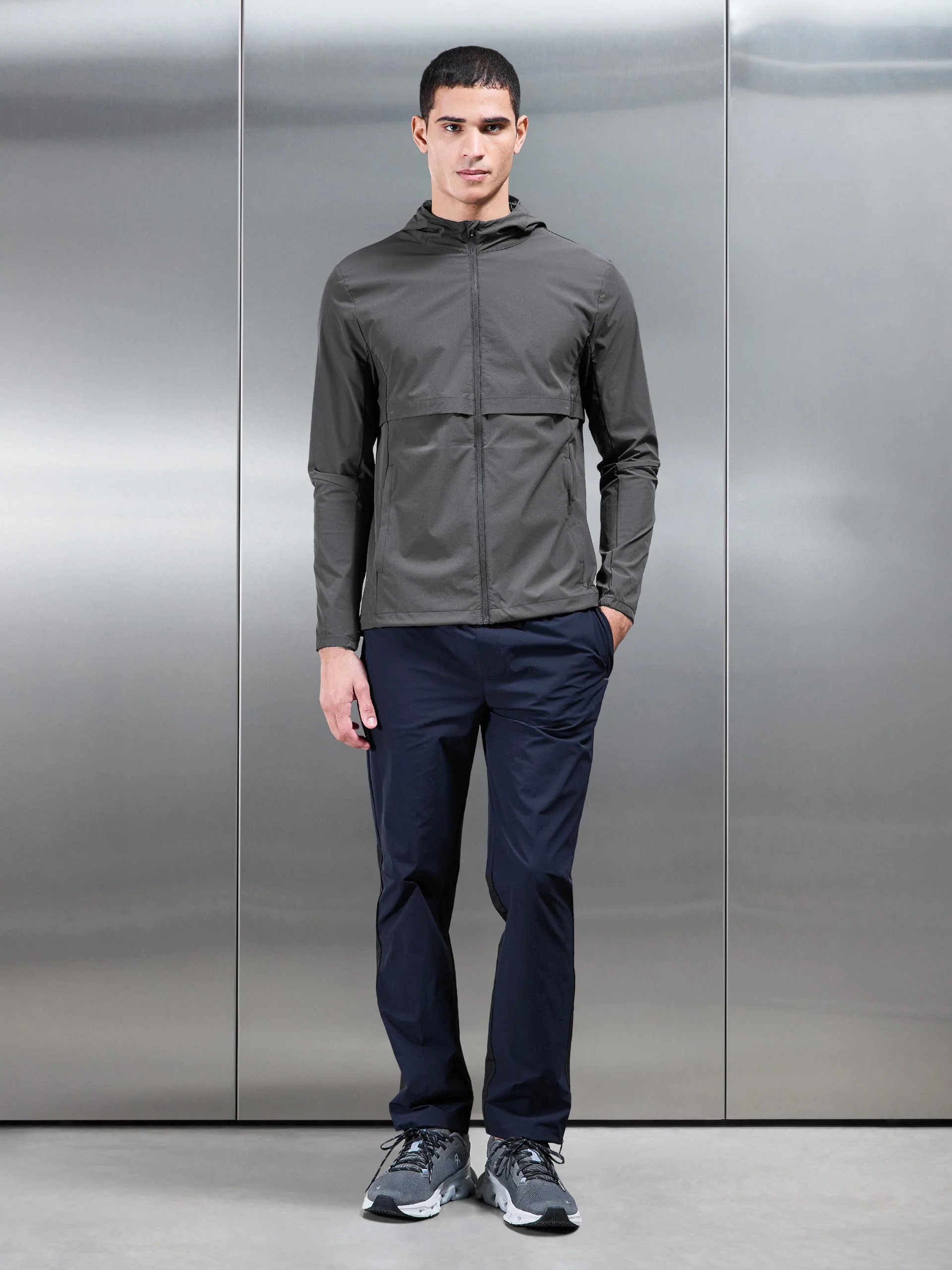 Utility Trail Trackpant in Navy - Image 4