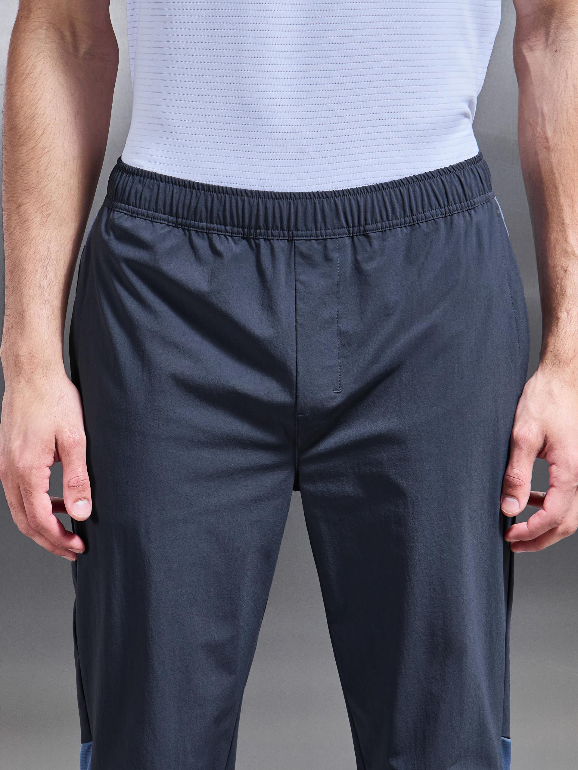 Utility Trail Trackpant in Slate Blue - Image 7