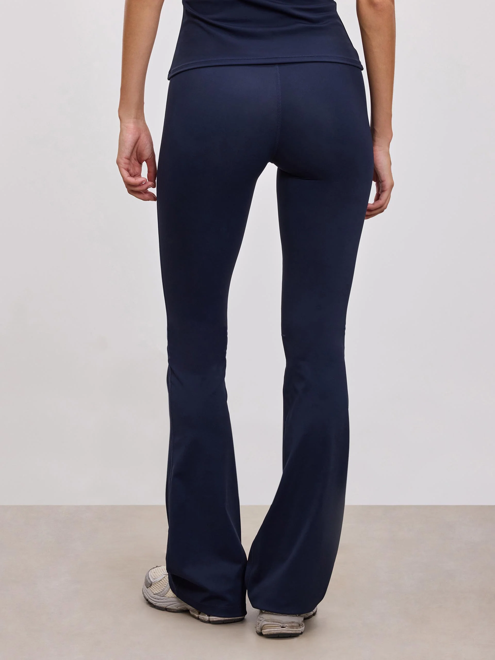 Womens Active Flared Legging in Navy - Image 4
