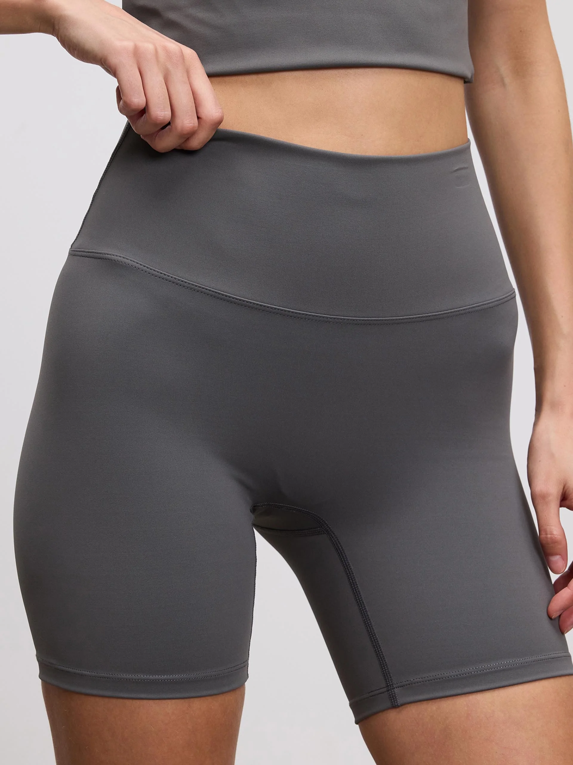 Womens Active Short in Grey - Image 4