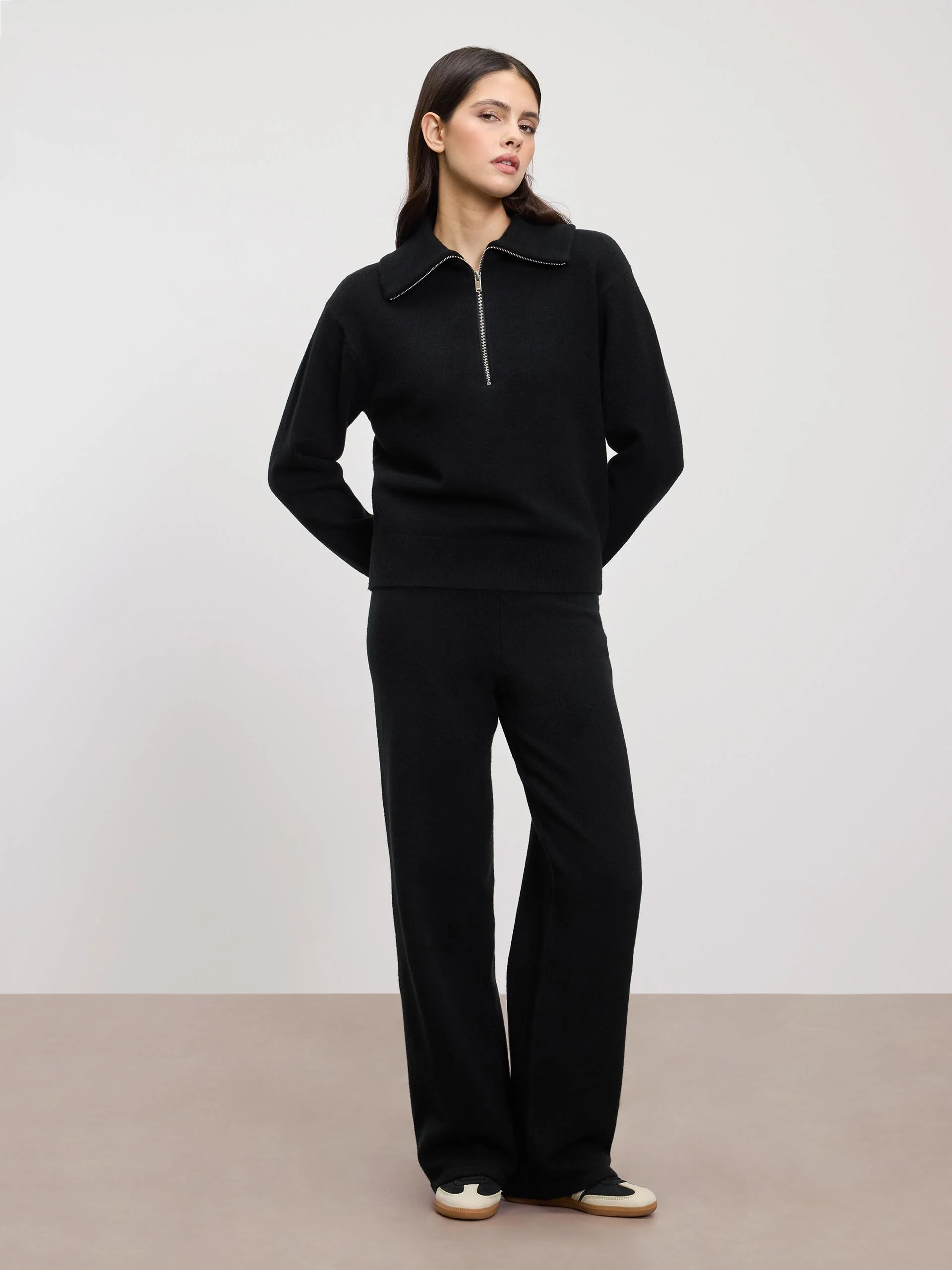 Womens Chunky Wool Half Zip in Black - Image 2