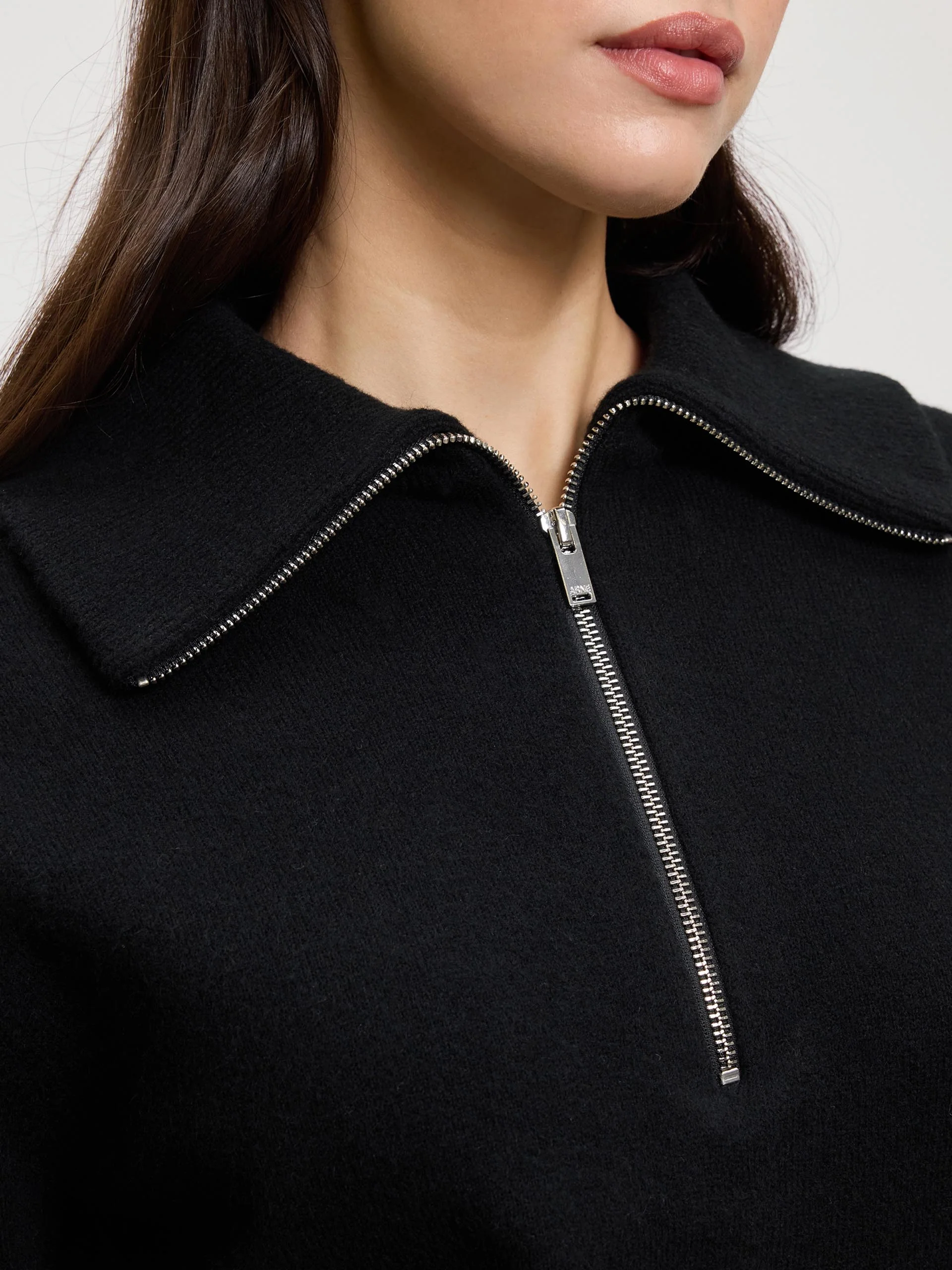 Womens Chunky Wool Half Zip in Black - Image 3