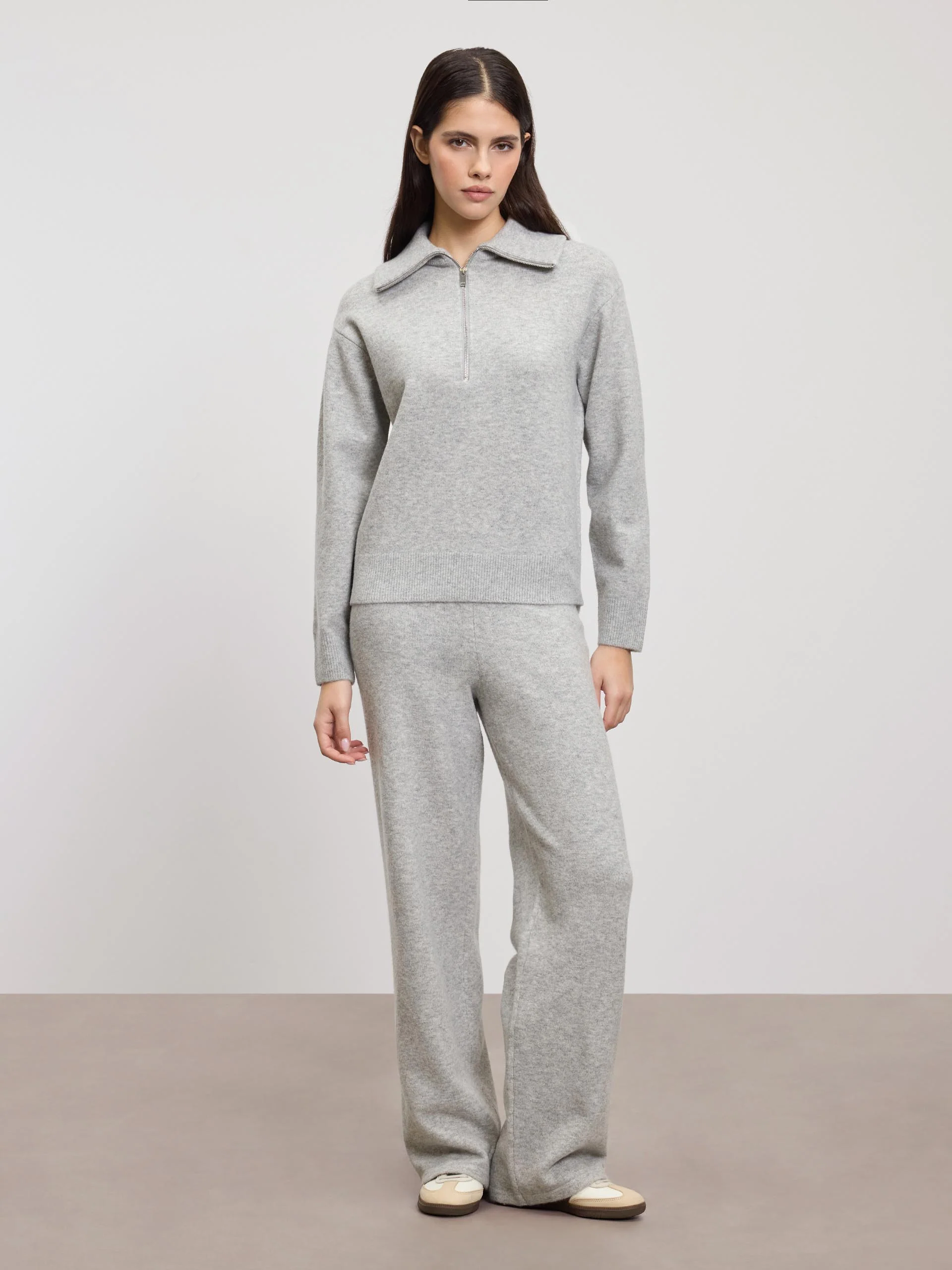 Womens Chunky Wool Half Zip in Grey Marl - Image 2