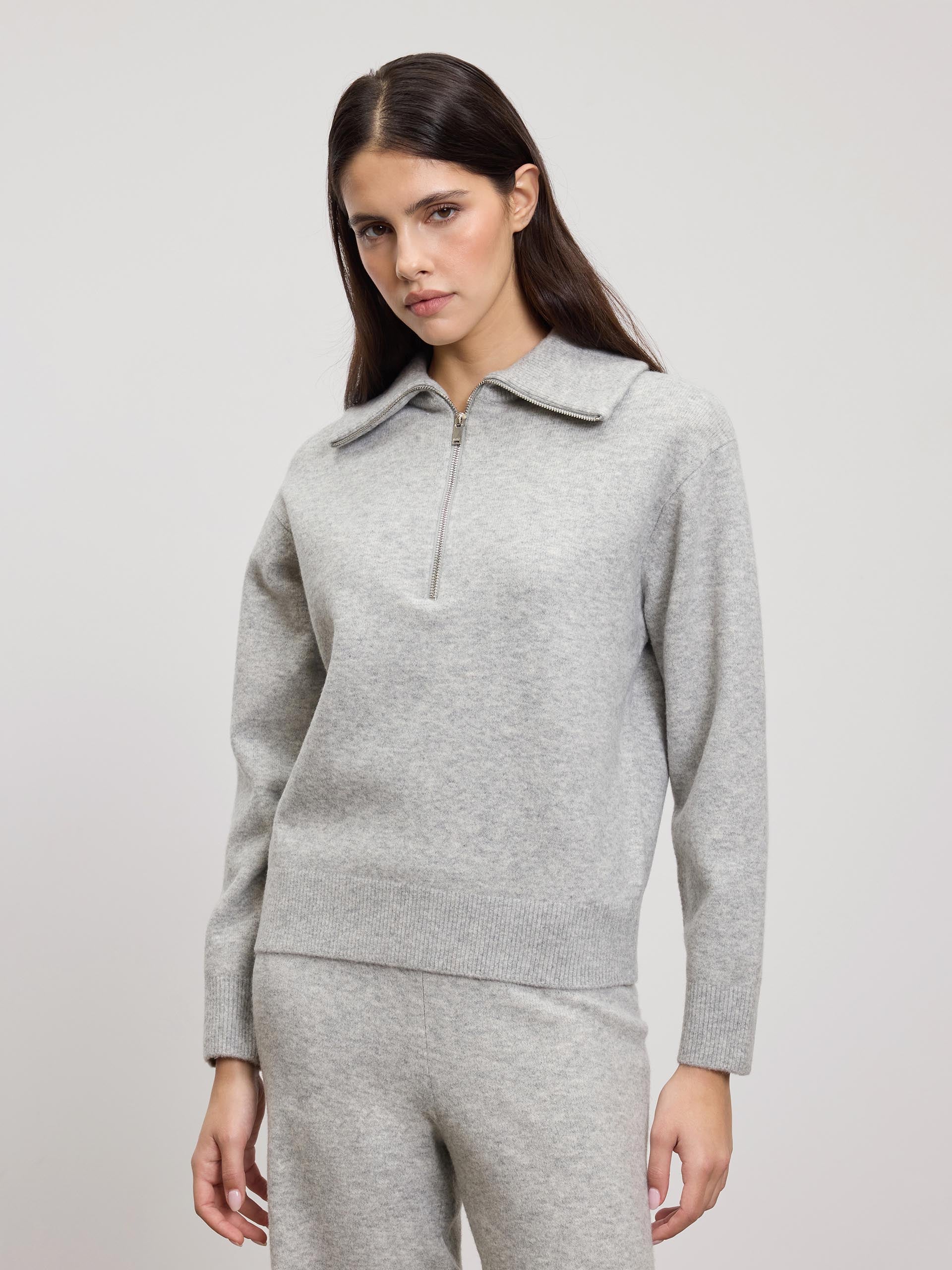 Womens Chunky Wool Half Zip in Grey Marl - Image 3