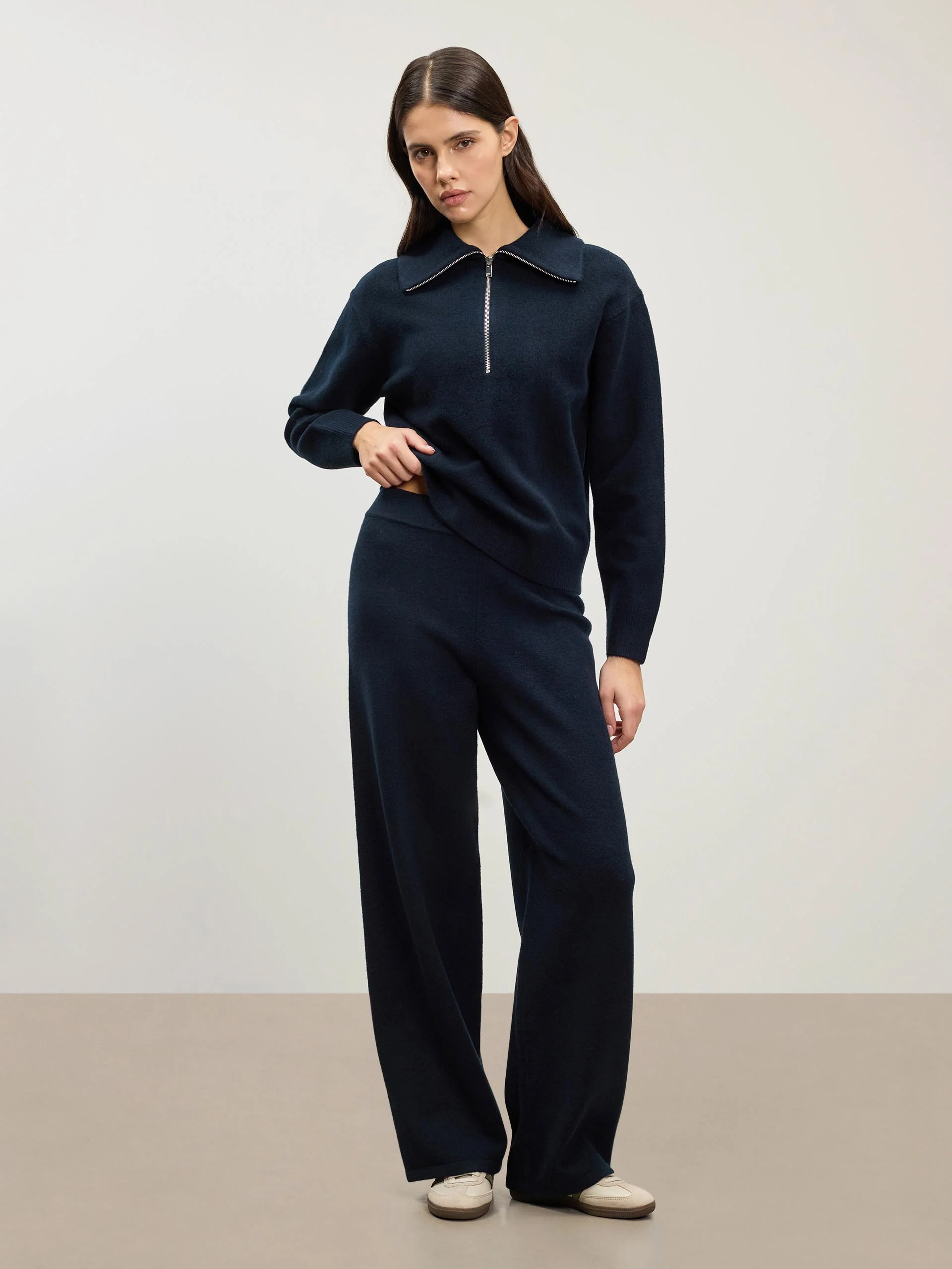 Womens Chunky Wool Half Zip in Navy - Image 2