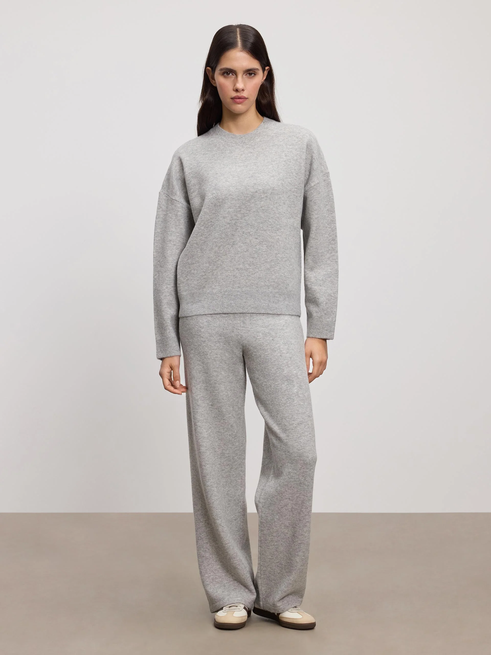 Womens Chunky Wool Jogger in Grey Marl - Image 5