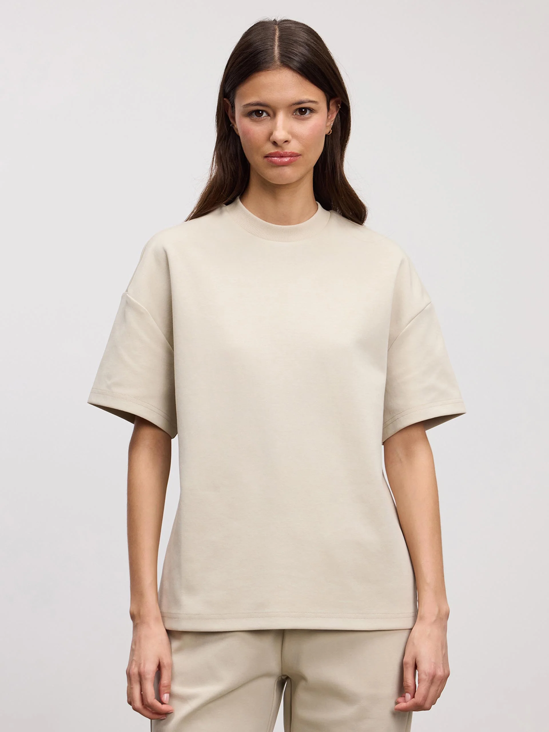 Womens Interlock Relaxed T-Shirt in Stone - Image 4