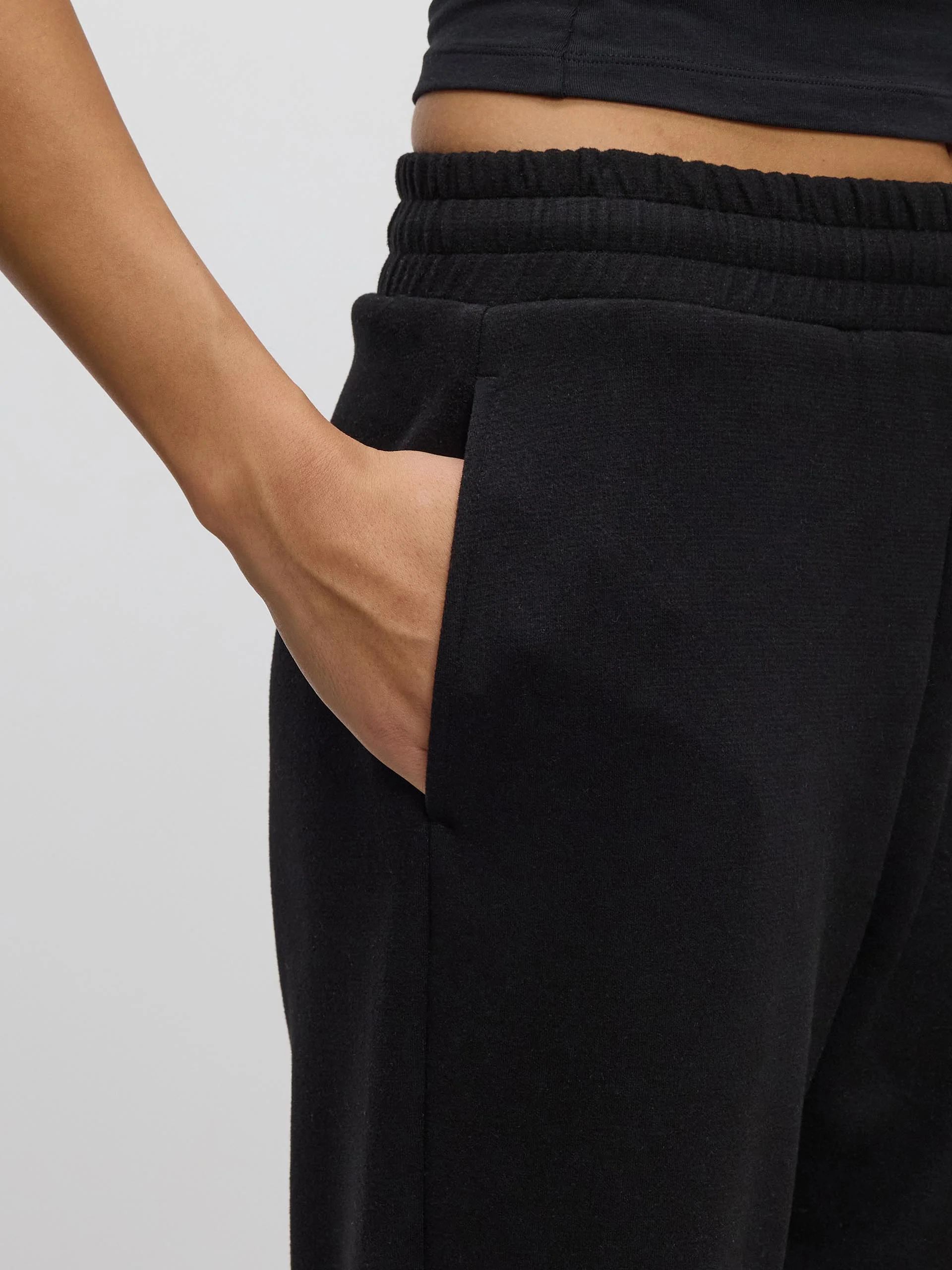 Womens Knitted Straight Leg Jogger in Black - Image 4