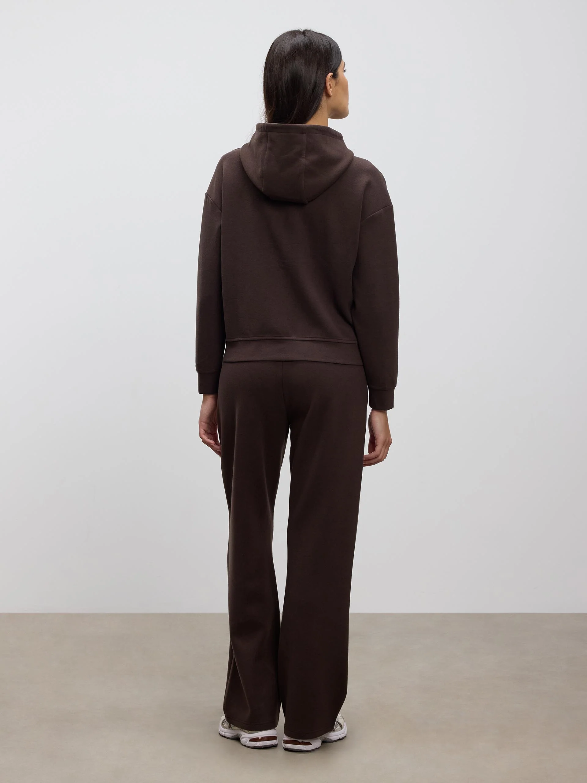 Womens Knitted Straight Leg Jogger in Brown - Image 3