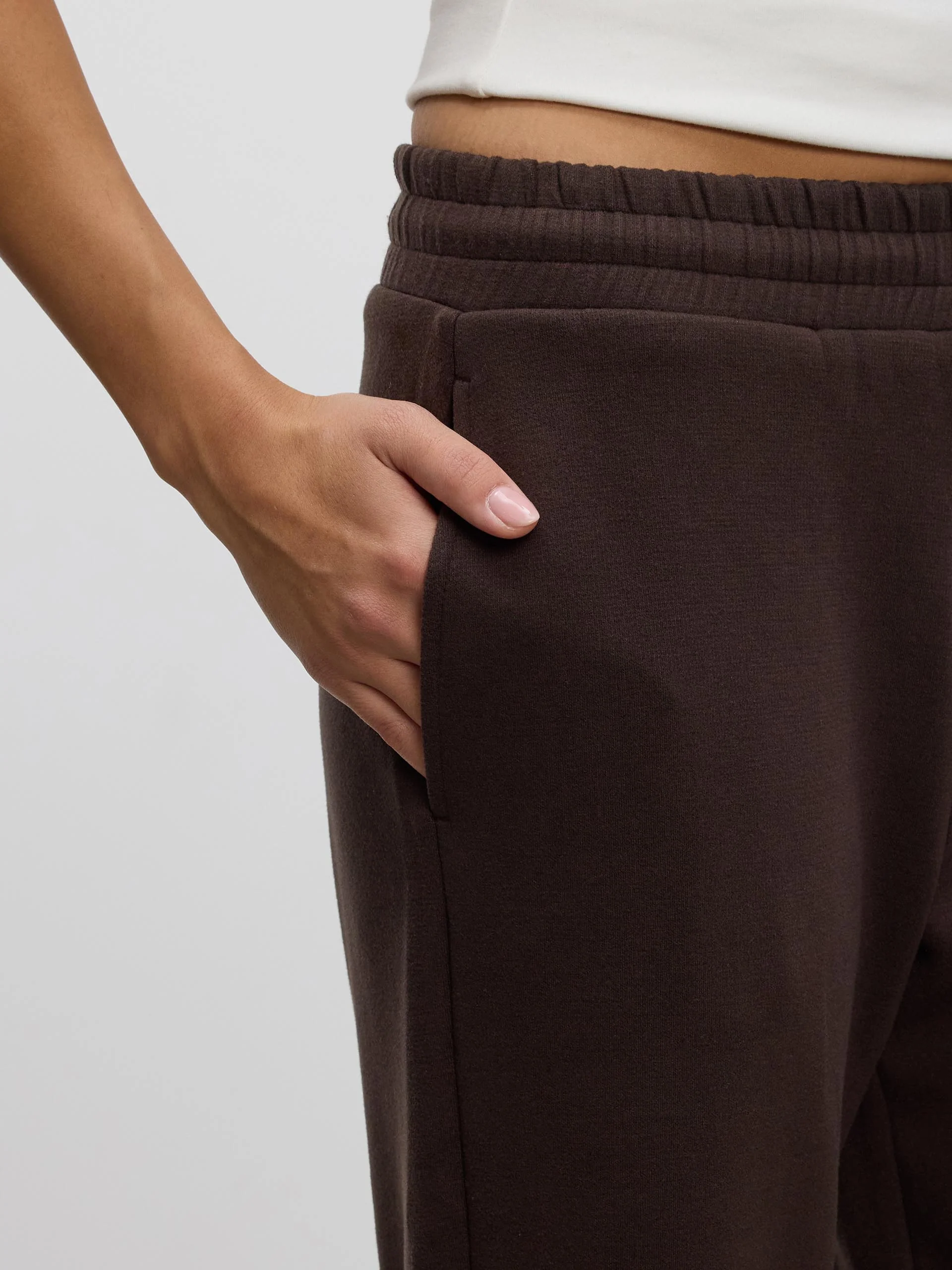 Womens Knitted Straight Leg Jogger in Brown - Image 4