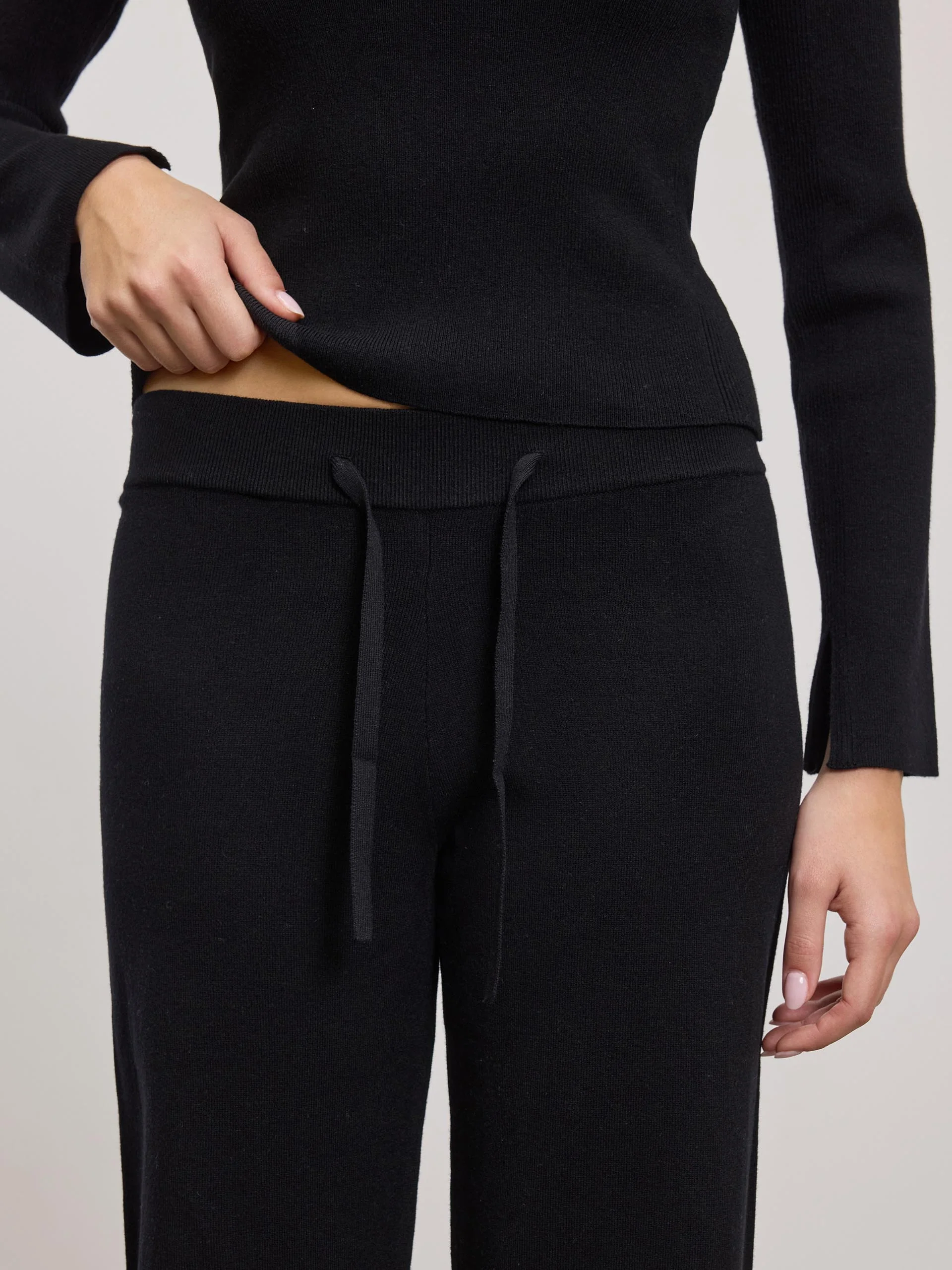 Womens Light Knit Straight Leg Jogger in Black - Image 3