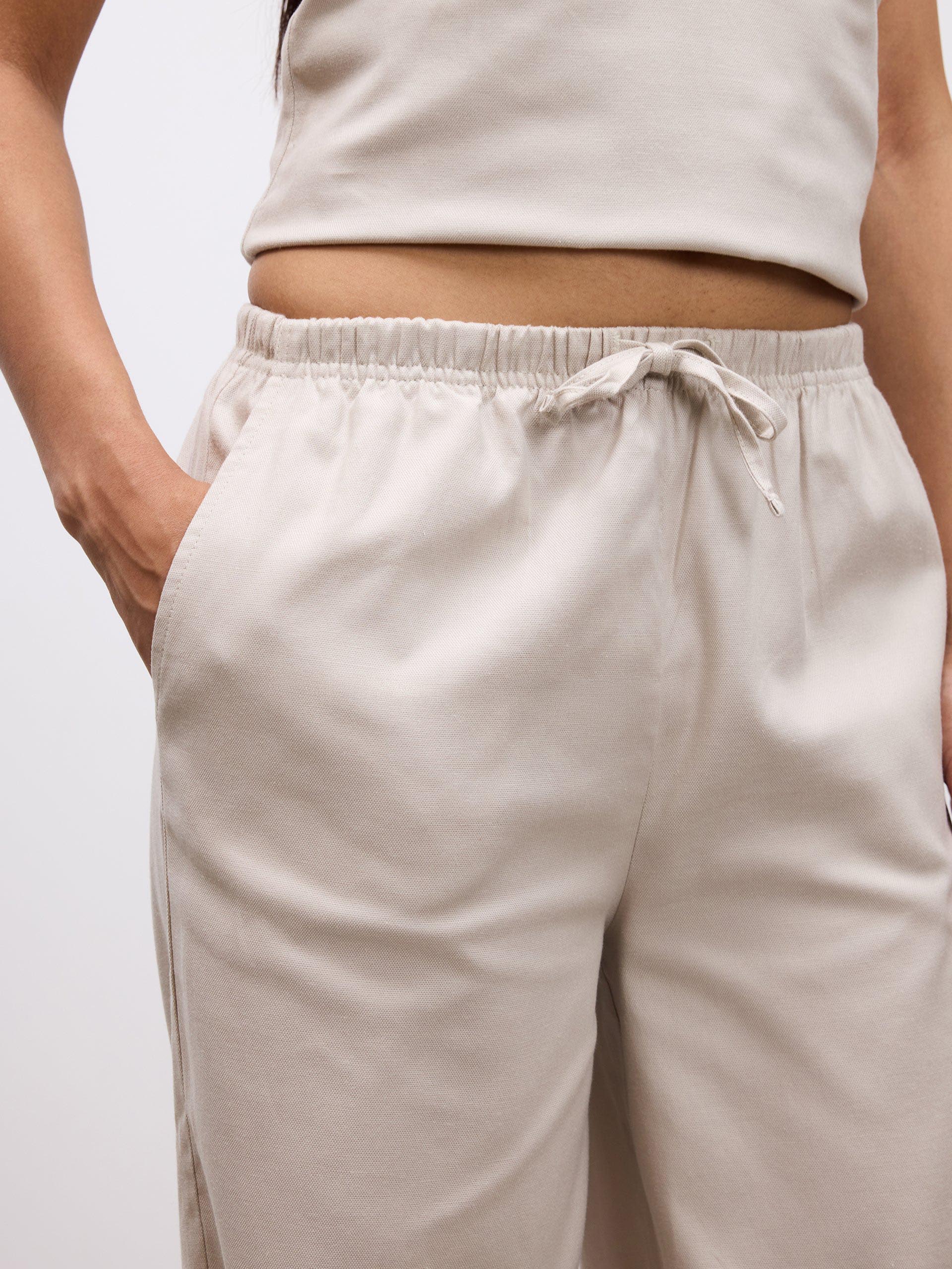Womens Linen Trouser in Stone - Image 5