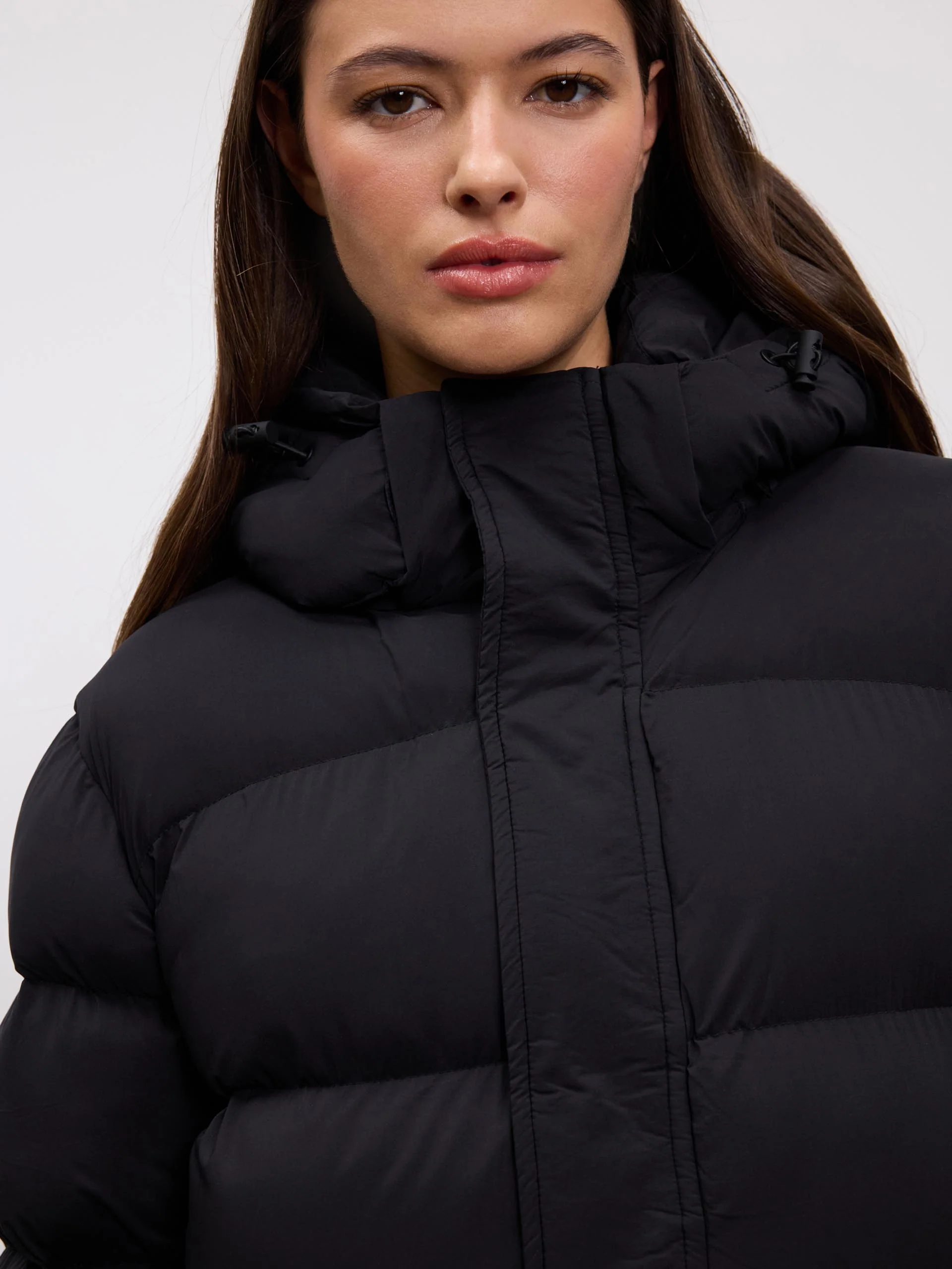 Womens Mid Length Puffer Jacket in Black - Image 5