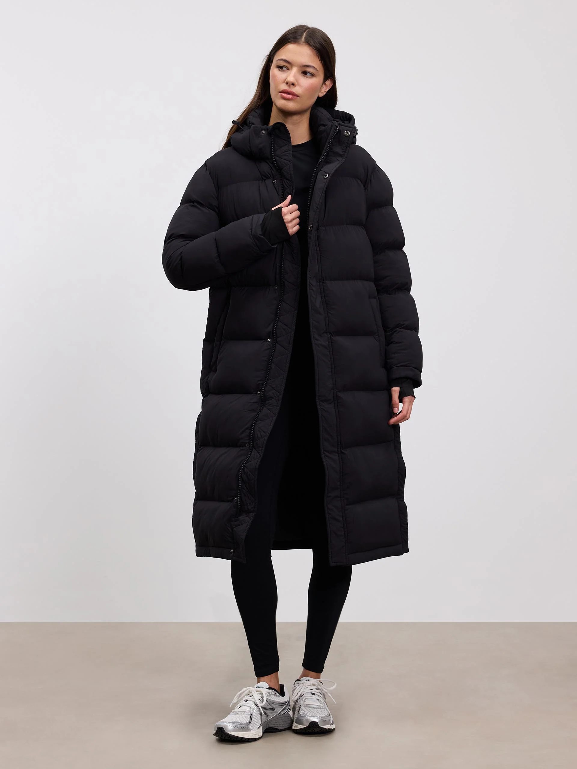 Womens Mid Length Puffer Jacket in Black - Image 6