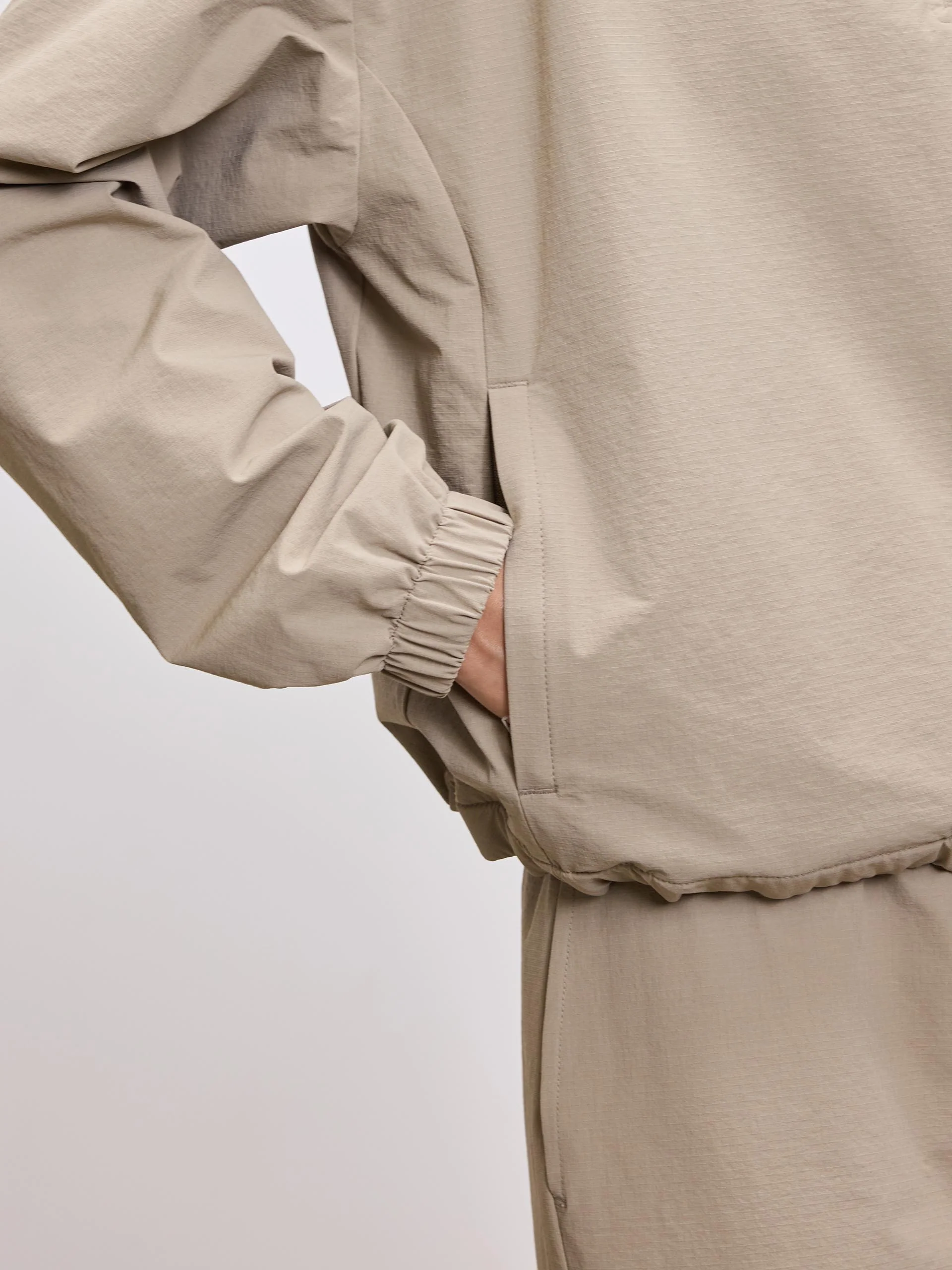 Womens Nylon 1/4 Zip in Stone - Image 5