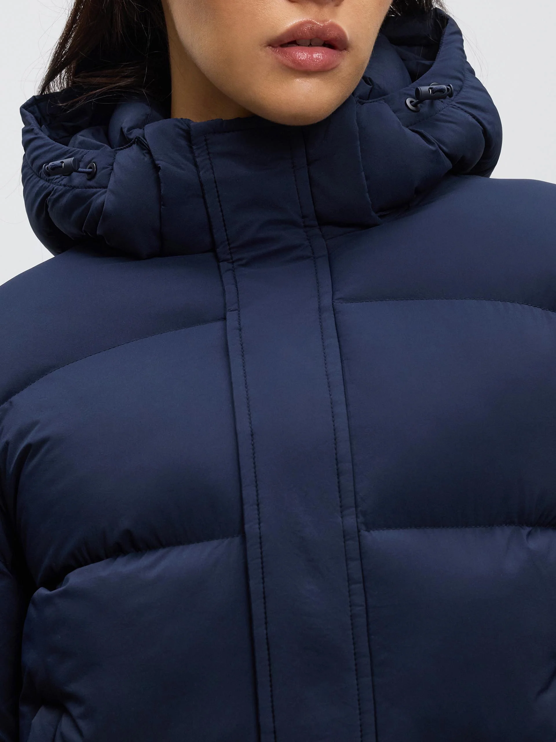 Womens Puffer Jacket in Navy - Image 6