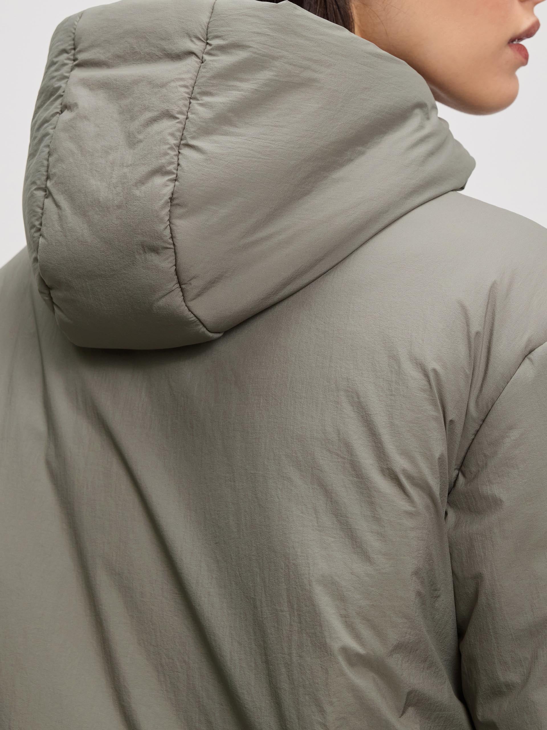 Womens Puffer Windbreaker in Sage - Image 8