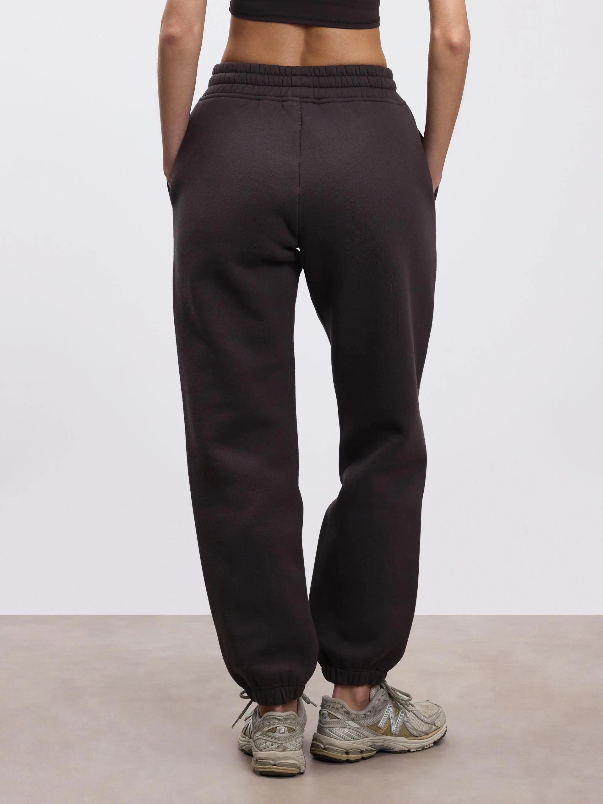 Womens Relaxed Cuffed Jogger in Brown - Image 3