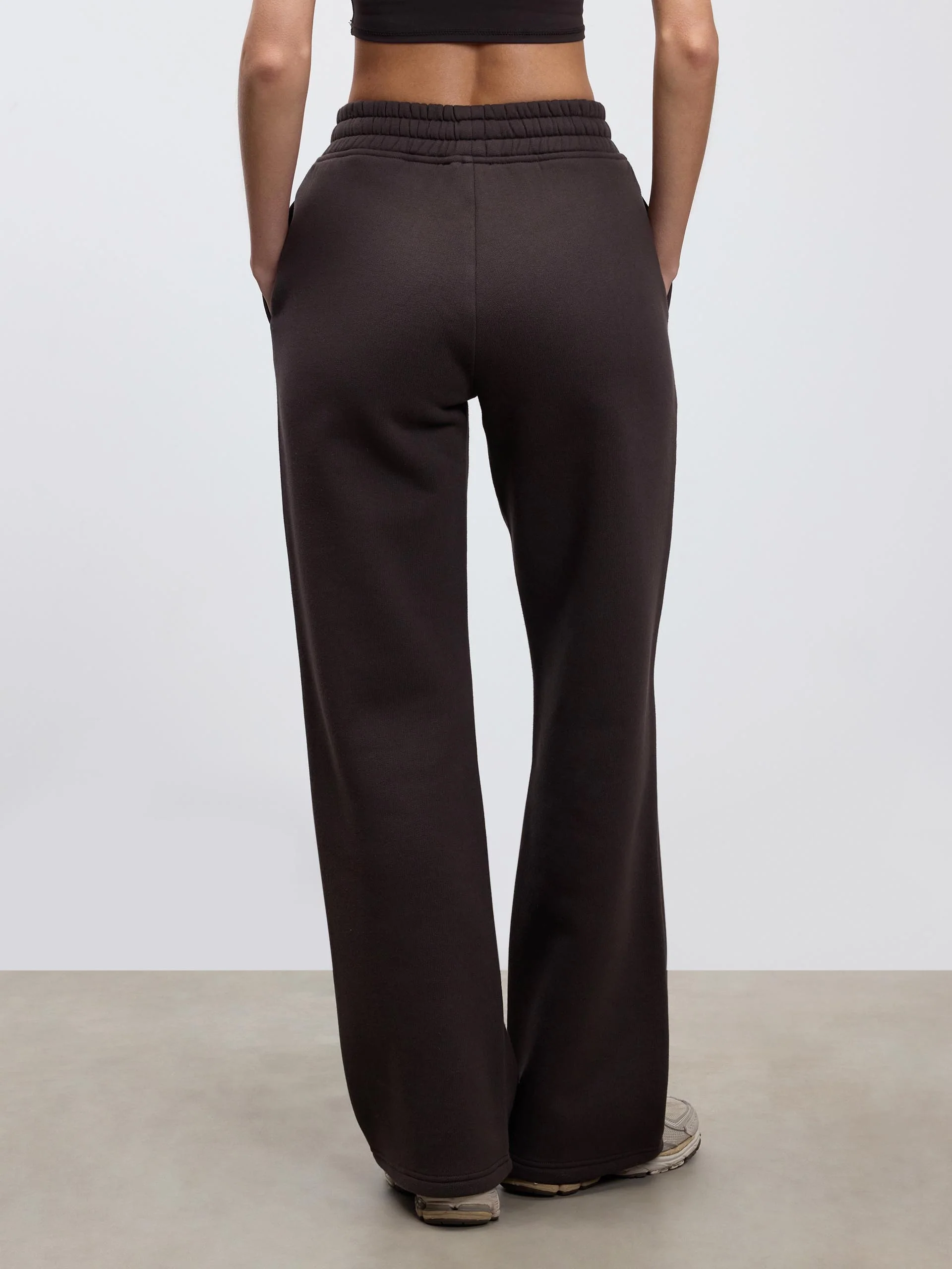 Womens Relaxed Straight Leg Jogger in Brown - Image 3