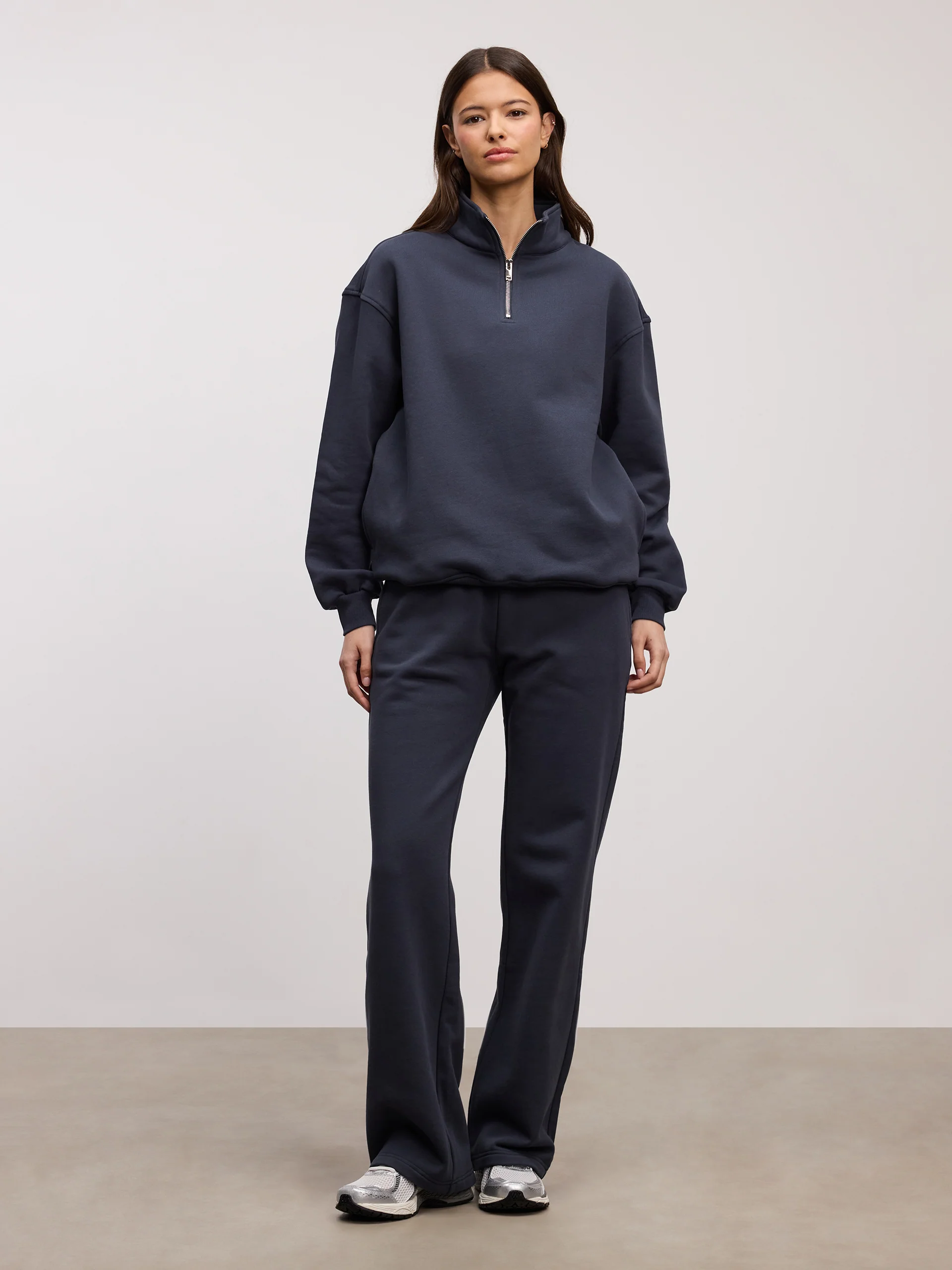 Womens Relaxed Straight Leg Jogger in Slate Blue - Image 4