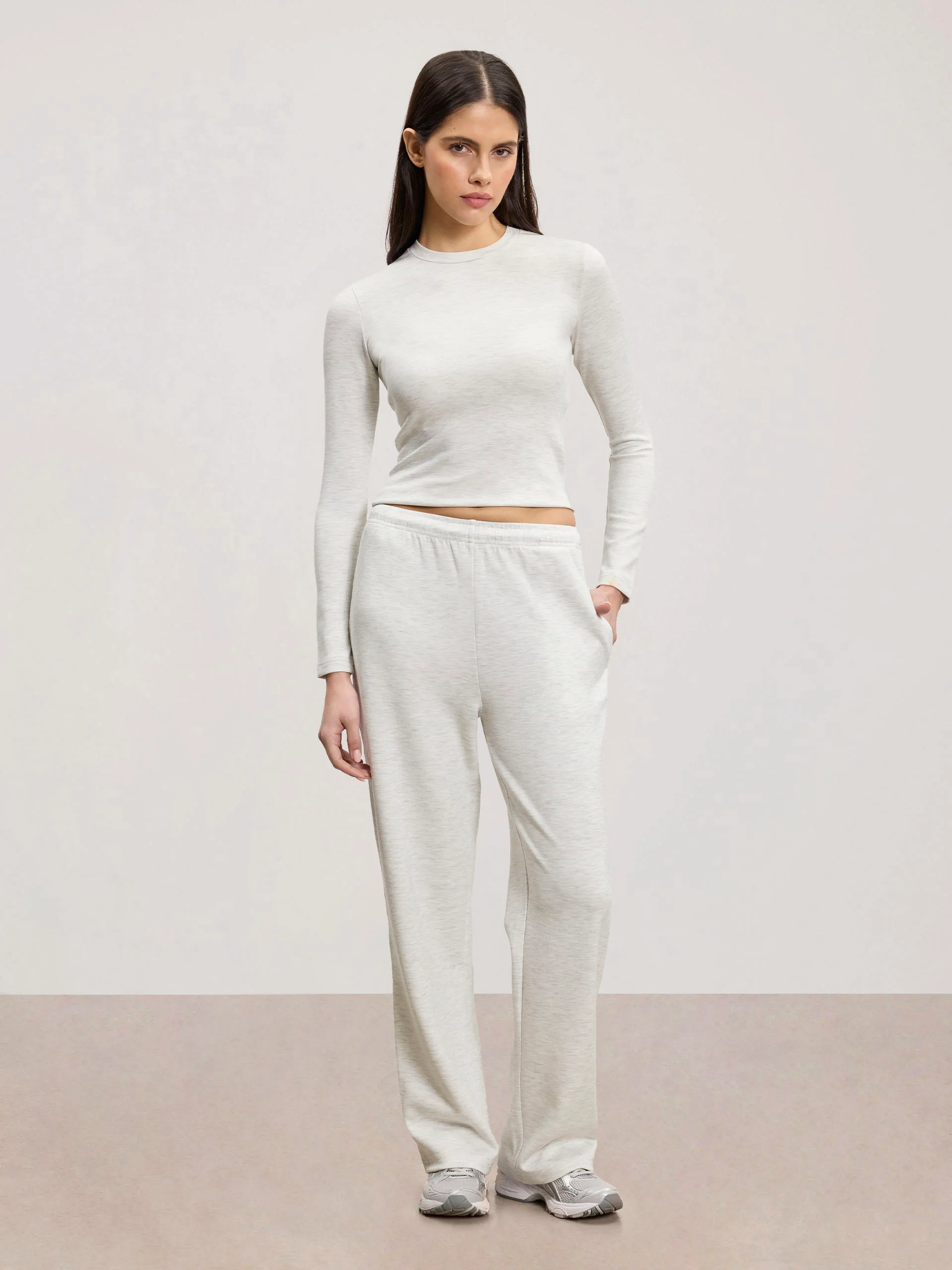 Womens Soft Interlock Jogger in Marl Grey - Image 2