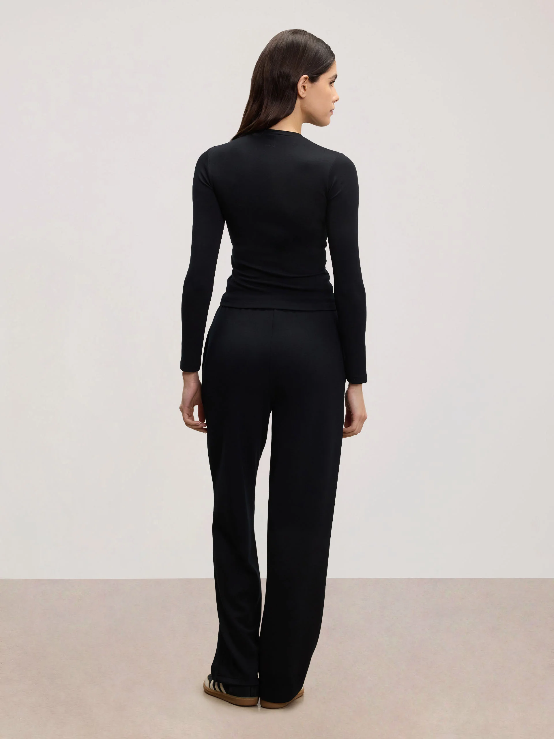 Womens Soft Interlock Long Sleeve Top in Black - Image 5