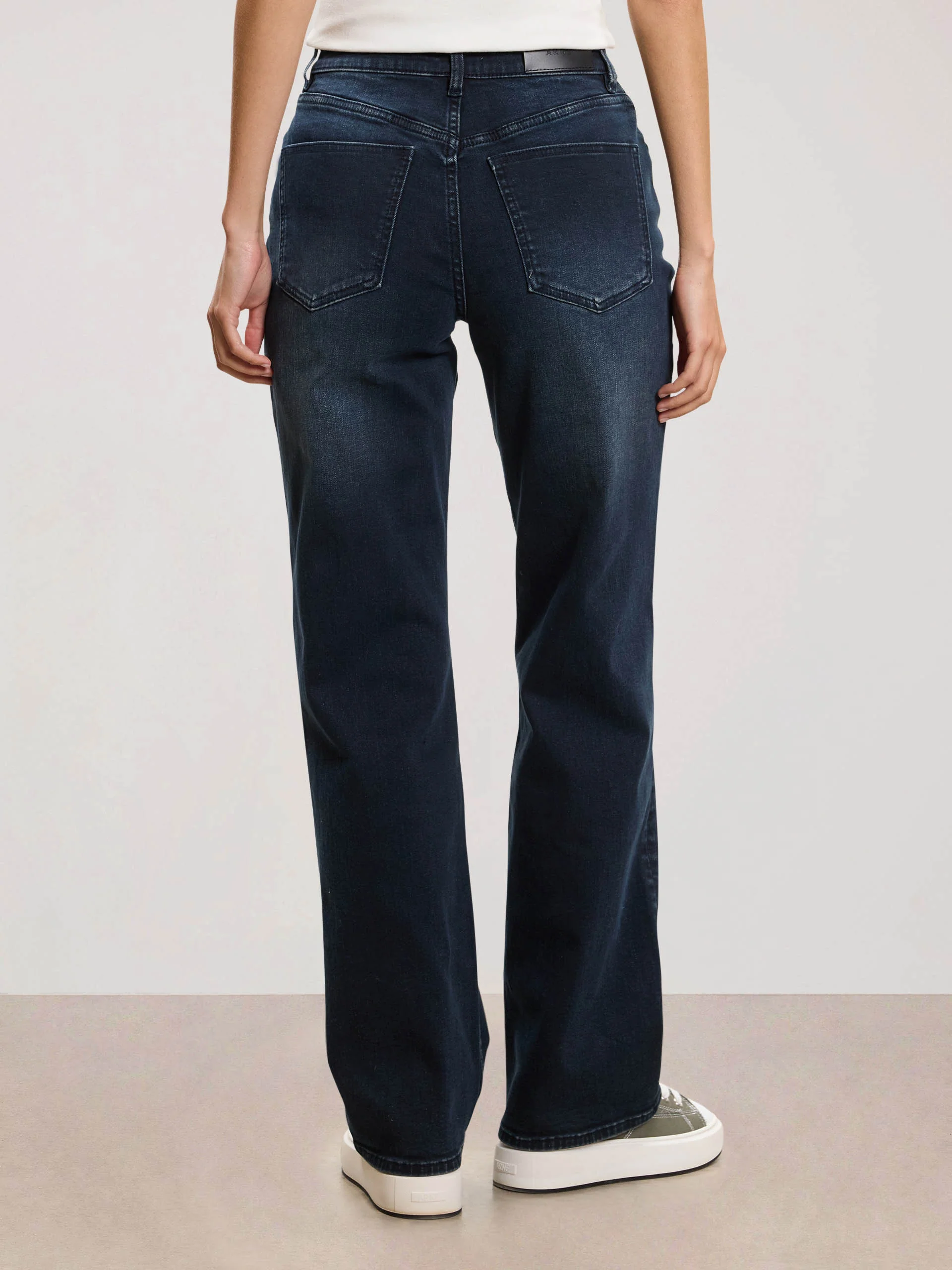 Womens Straight Leg Denim Jeans in Midnight Blue - Image 3
