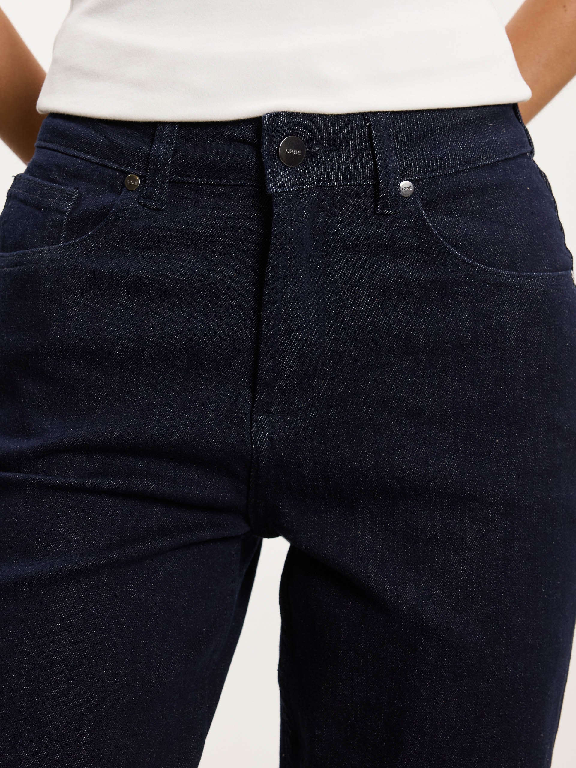Womens Straight Leg Denim Jeans in Solid Dark Blue - Image 4