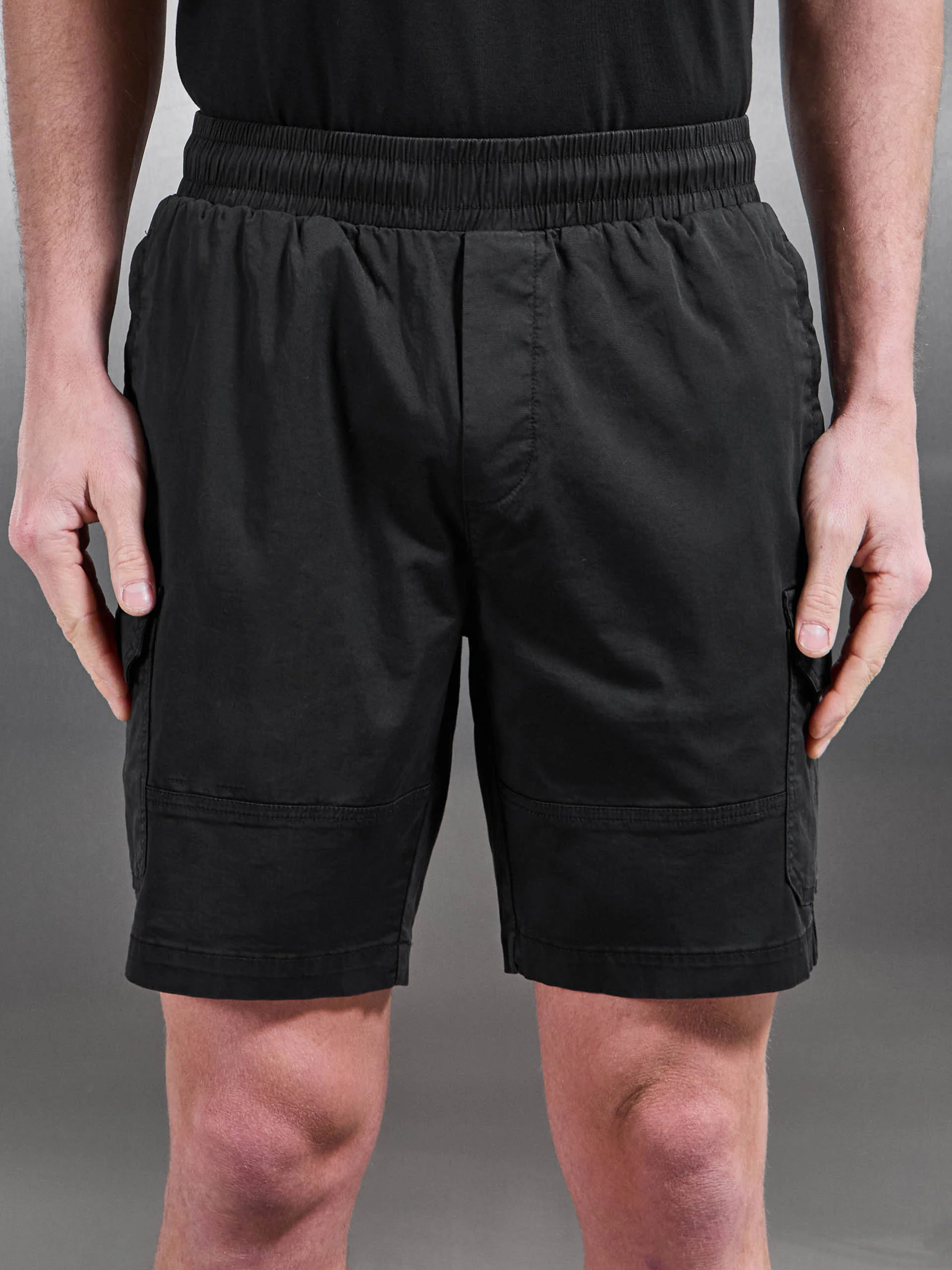 Worker Cargo Short in Black - Image 4
