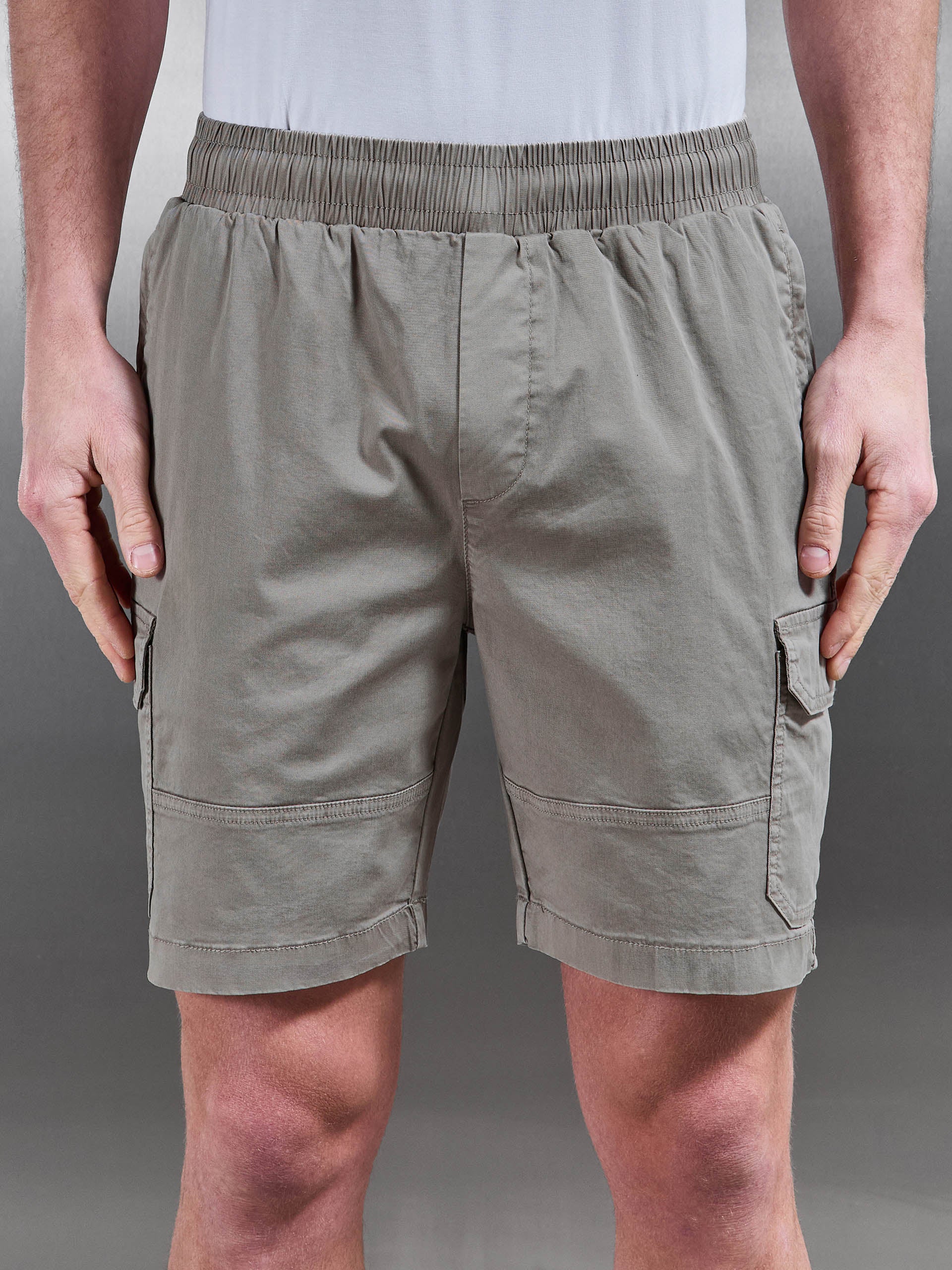 Worker Cargo Short in Stone - Image 4