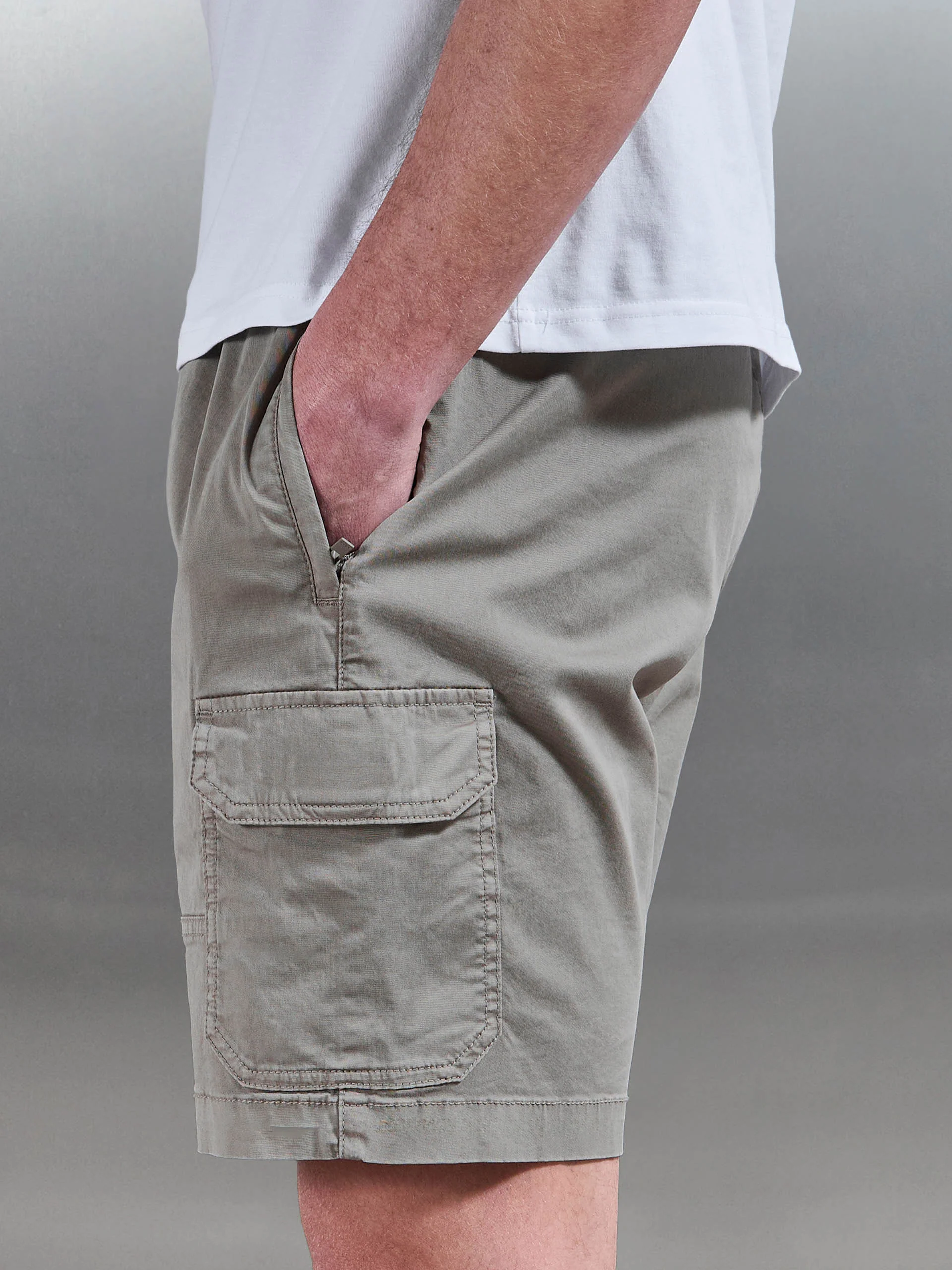 Worker Cargo Short in Stone - Image 5